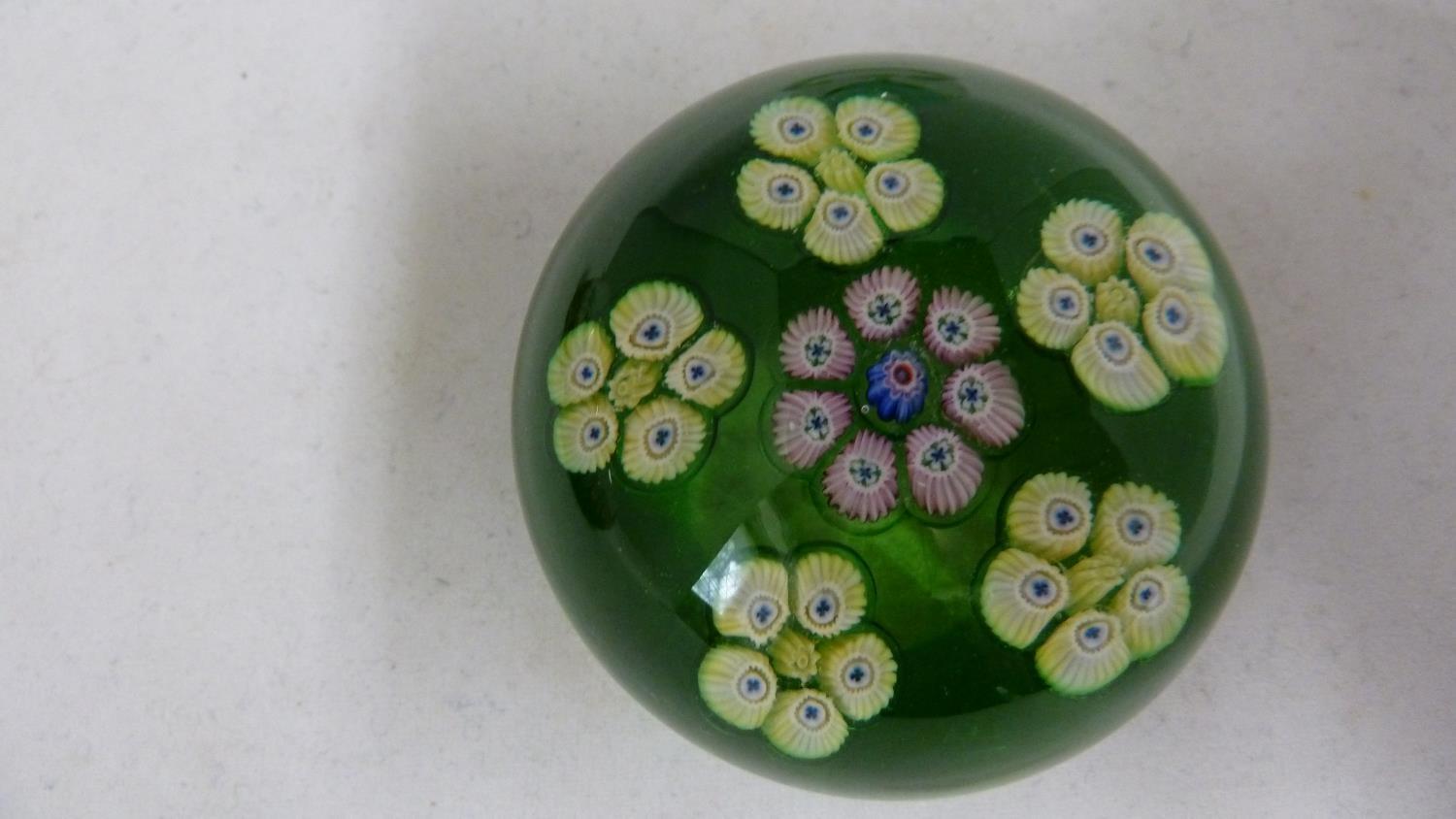 Paperweights - five millifiore decorated glass paper weights; and one enclosing a flower (6) - Image 11 of 14