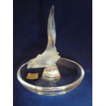 Lalique - a Faisan glass cendrier, modelled with a frosted glass figure of a pheasant bird to the