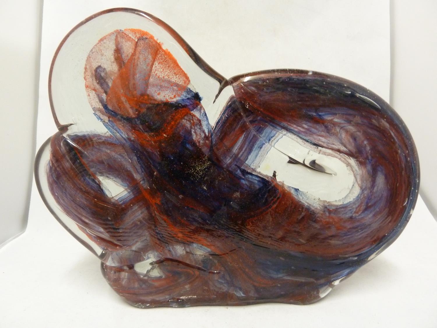 Isle of Wight Glass - a Knot sculpture, red and blue colouration, of squat form, 23.5cm high x 29. - Image 2 of 9