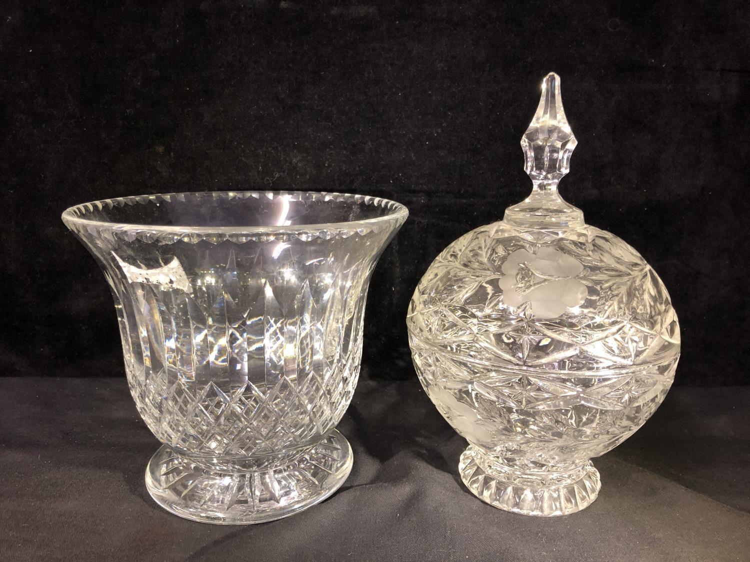 A Webb's glass bucket vase; and a globular glass box and cover with spire finial cut and acid