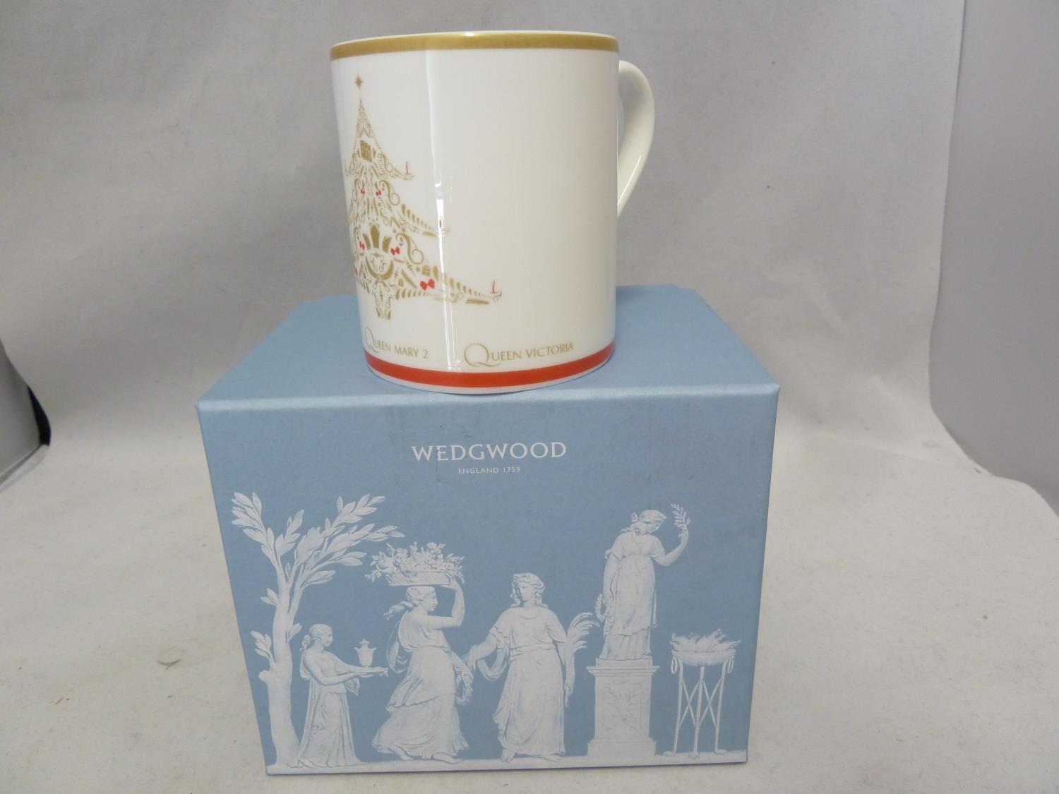 Wedgwood for Cunard - Queen Elizabeth - Queen Mary 2 - Queen Victoria, six 'Seasons Greetings' - Image 6 of 17