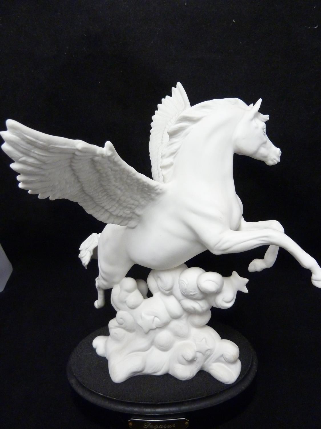 Pegasus - A Royal Doulton figure of a horse with wings atop a cloud with stars, HN3547, together - Image 3 of 5