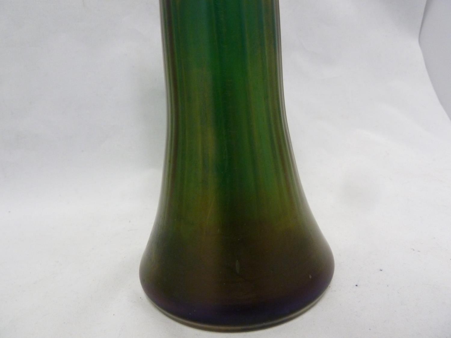 Kralik - An iridescent green glass vase, in Loetz style, of flared cylindrical form with wavy rim, - Image 4 of 5