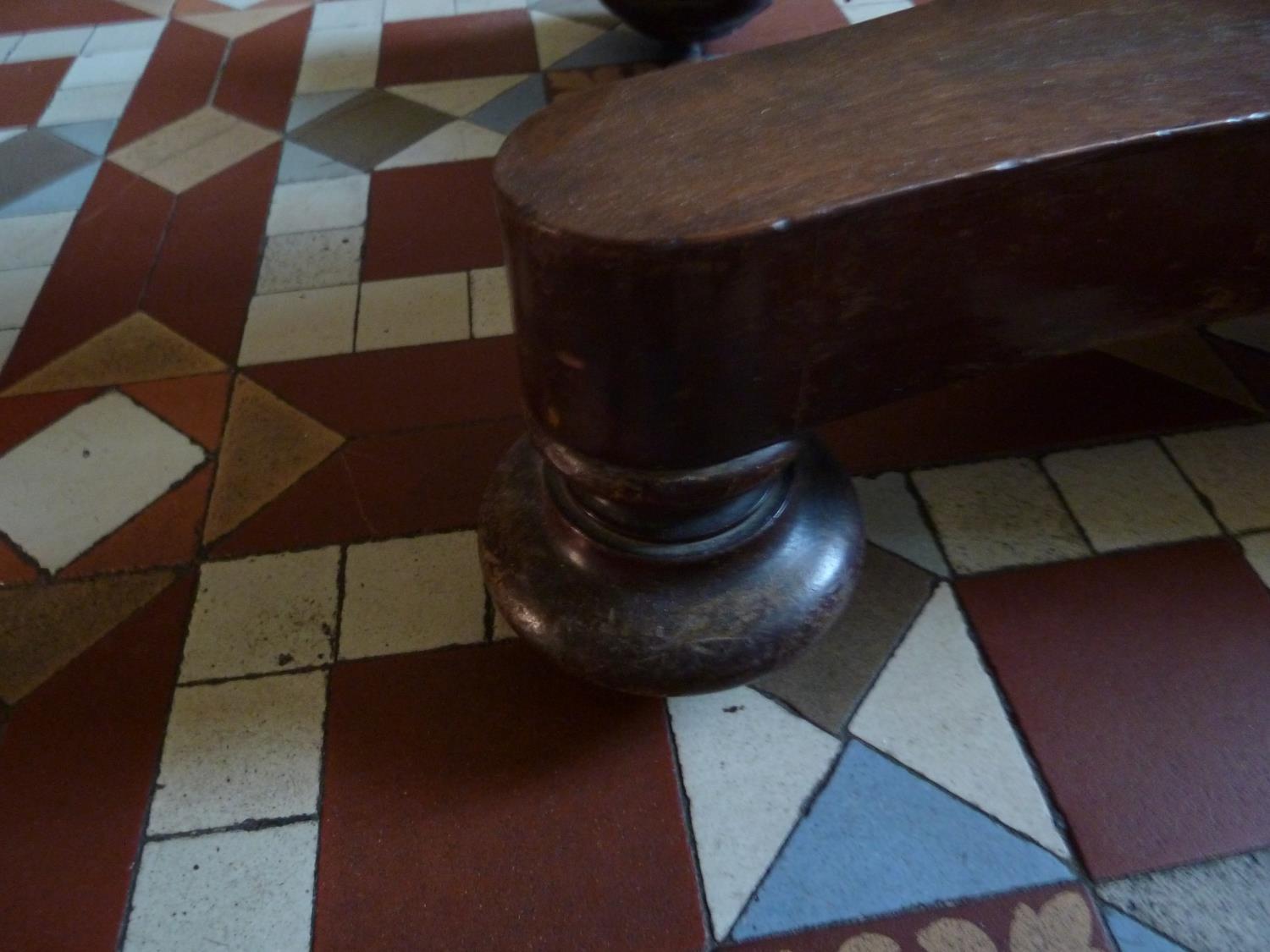 A Regency mahogany invalid or bedroom table with sliding mechanism to position over a bed, w 91 cm x - Image 8 of 9