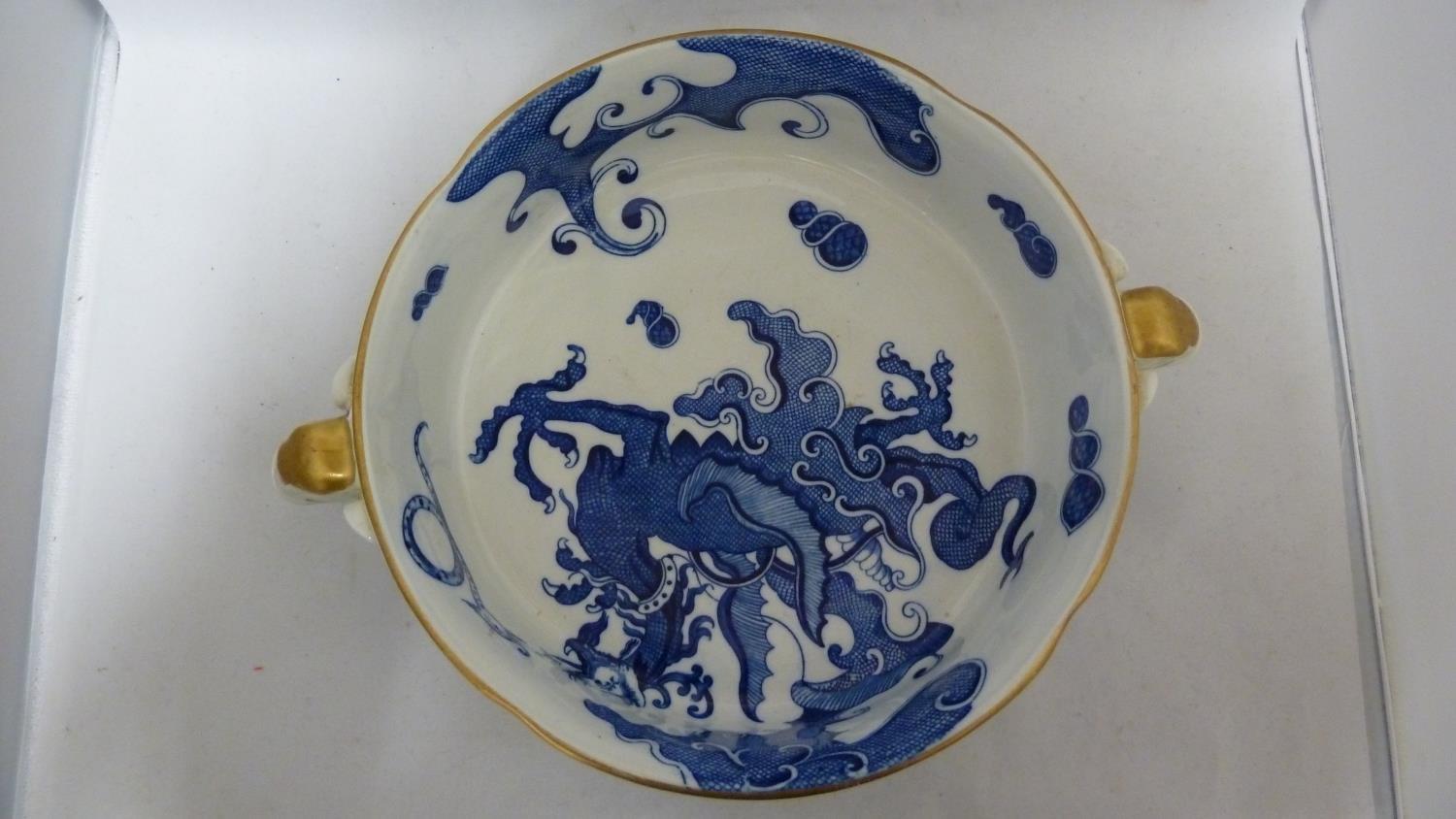 A Royal Worcester Porcelain dessert service, in Blue Dragon pattern, comprises fruit bowl with - Image 4 of 7
