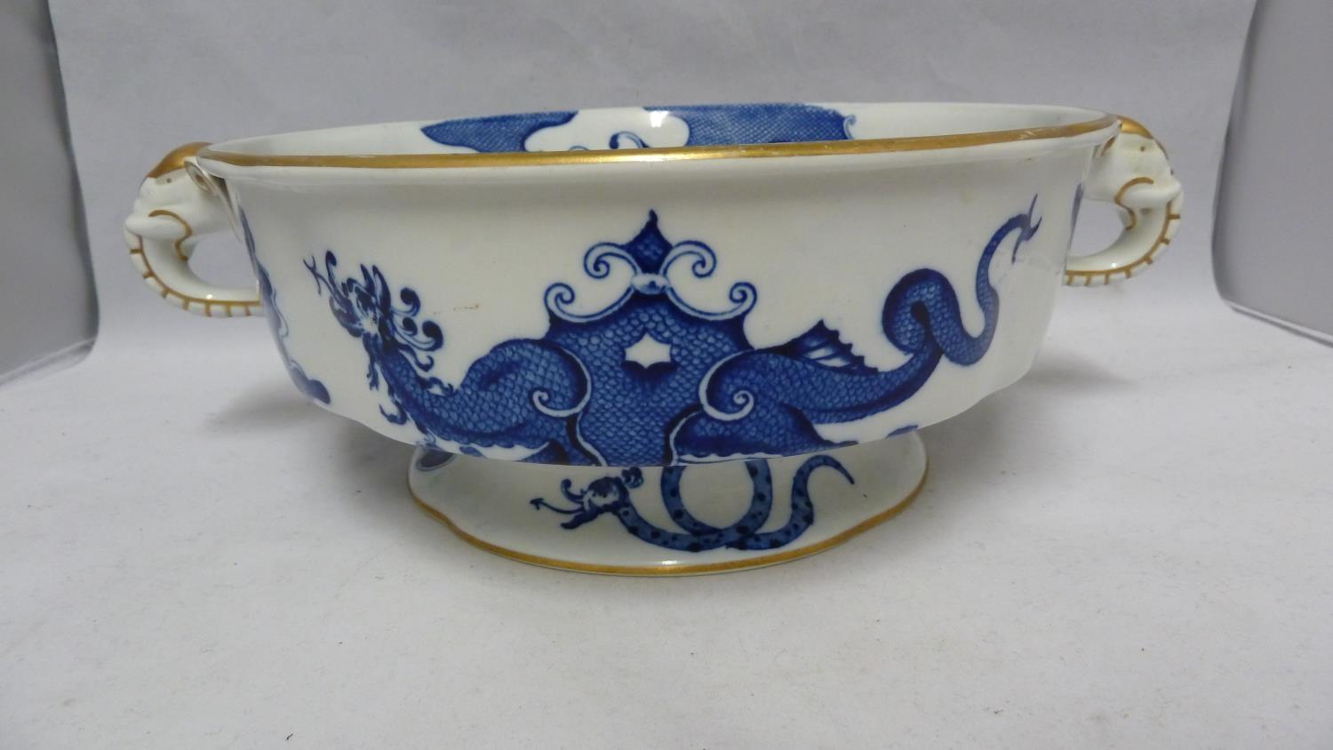 A Royal Worcester Porcelain dessert service, in Blue Dragon pattern, comprises fruit bowl with - Image 2 of 7