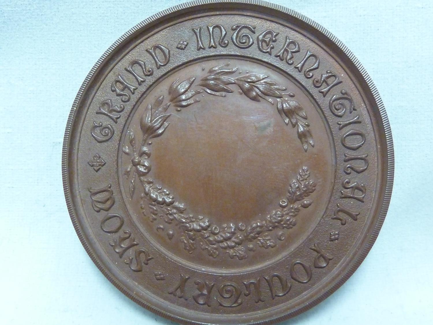 A bronze medallion inscribed Grand International Poultry Show with laurel wreath and a group of hens - Image 5 of 5