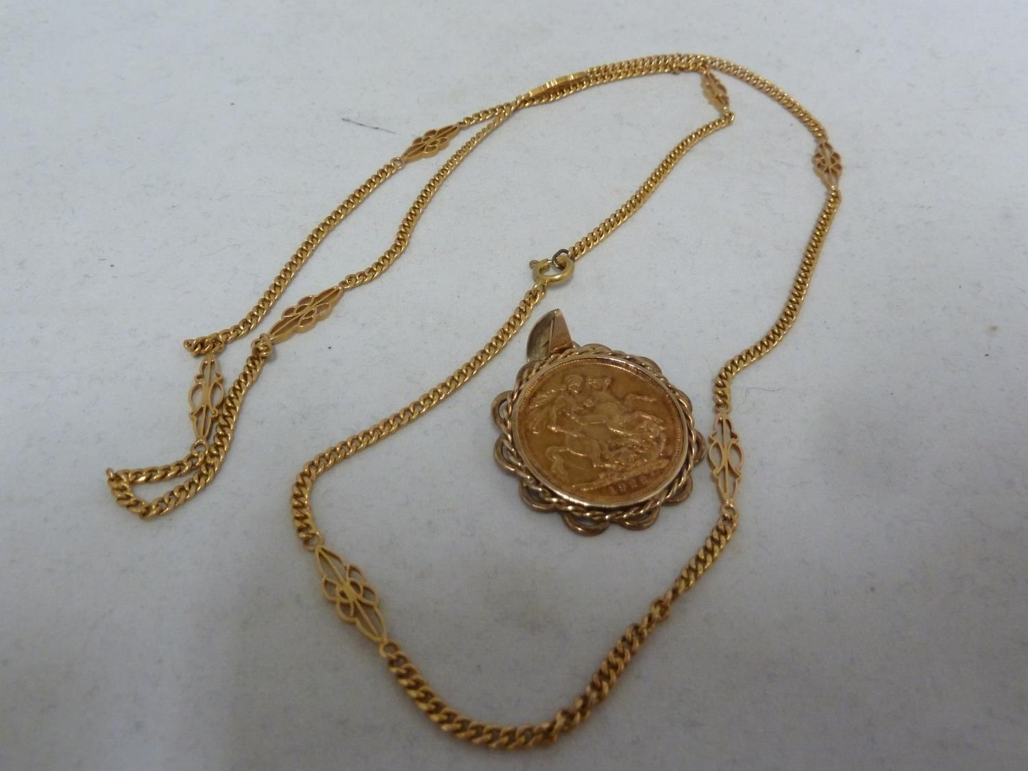 A gold Sovereign coin, dated 1922, mounted as a pendant and with a yellow gold fancy link chain - Image 3 of 7