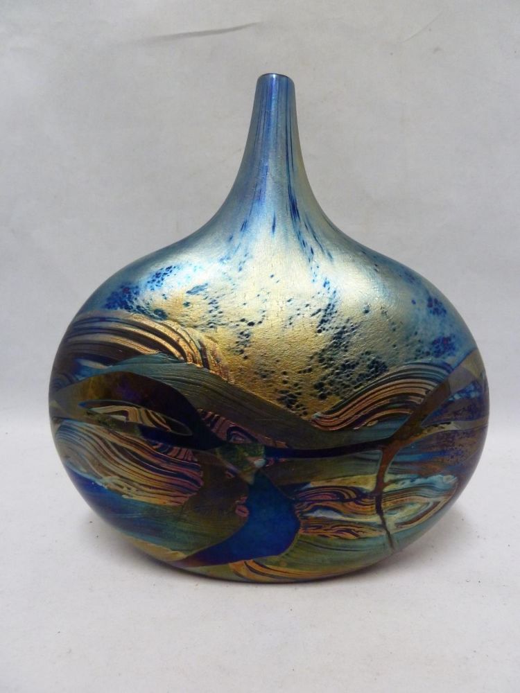 Decades of Glass - Timed Auction - 18th Century-21st Century British, European, American and Australian glass