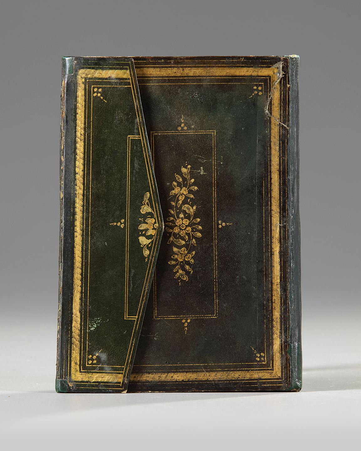 An Ottoman gilt decorated Quran - Image 3 of 3