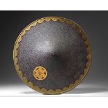 A FLAT JAPANESE SAMURAI HAT (ICHIMONJI JINGASA)