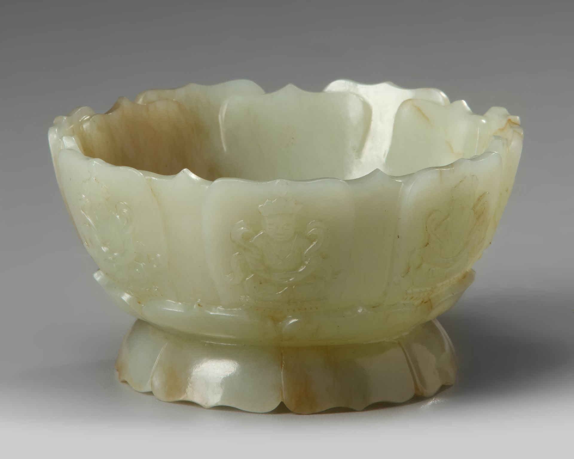 A CHINESE PALE AND RUSSET CARVED JADE 'LOTUS' CENSER - Image 2 of 4