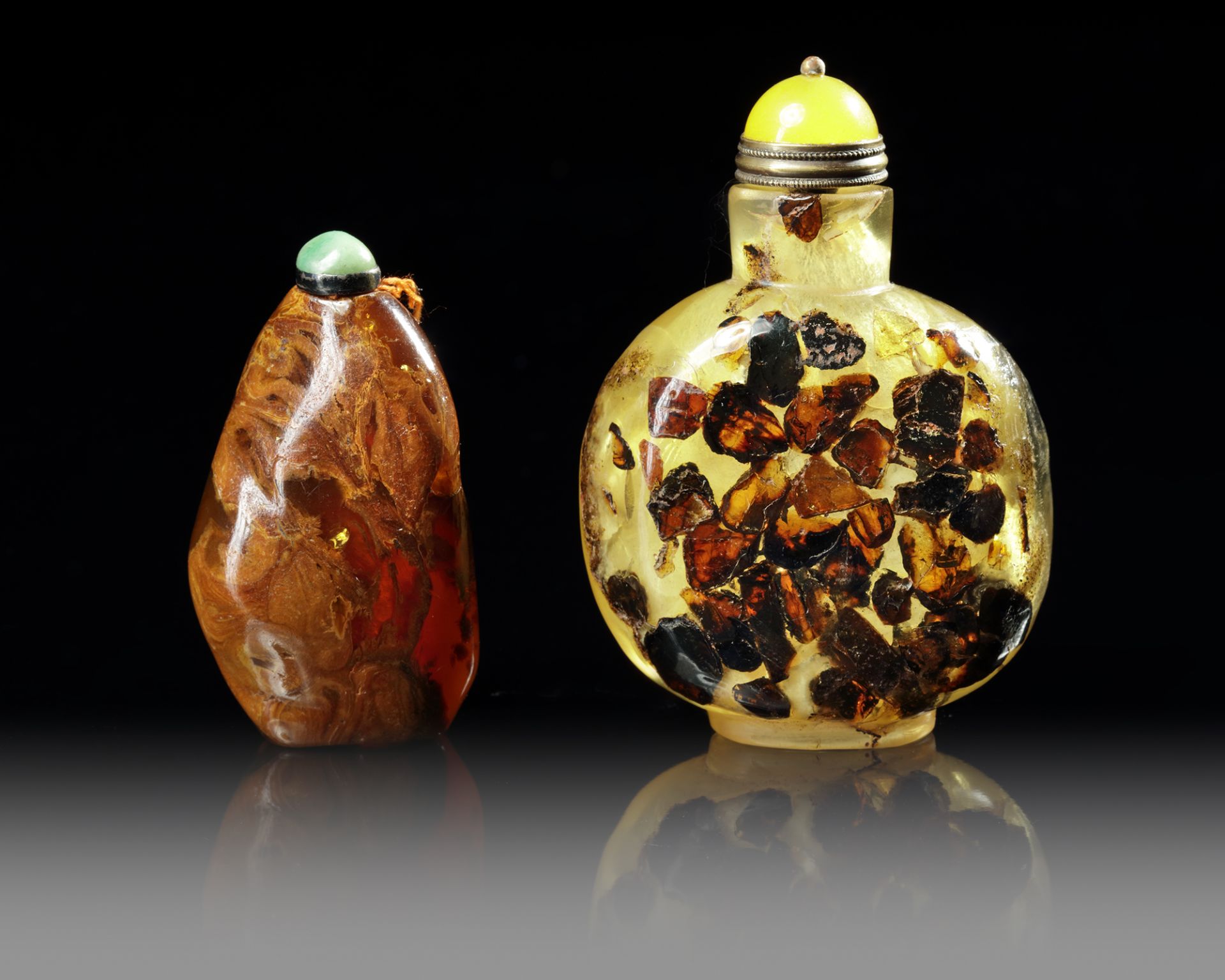 TWO CHINESE RESIN SNUFF BOTTLES