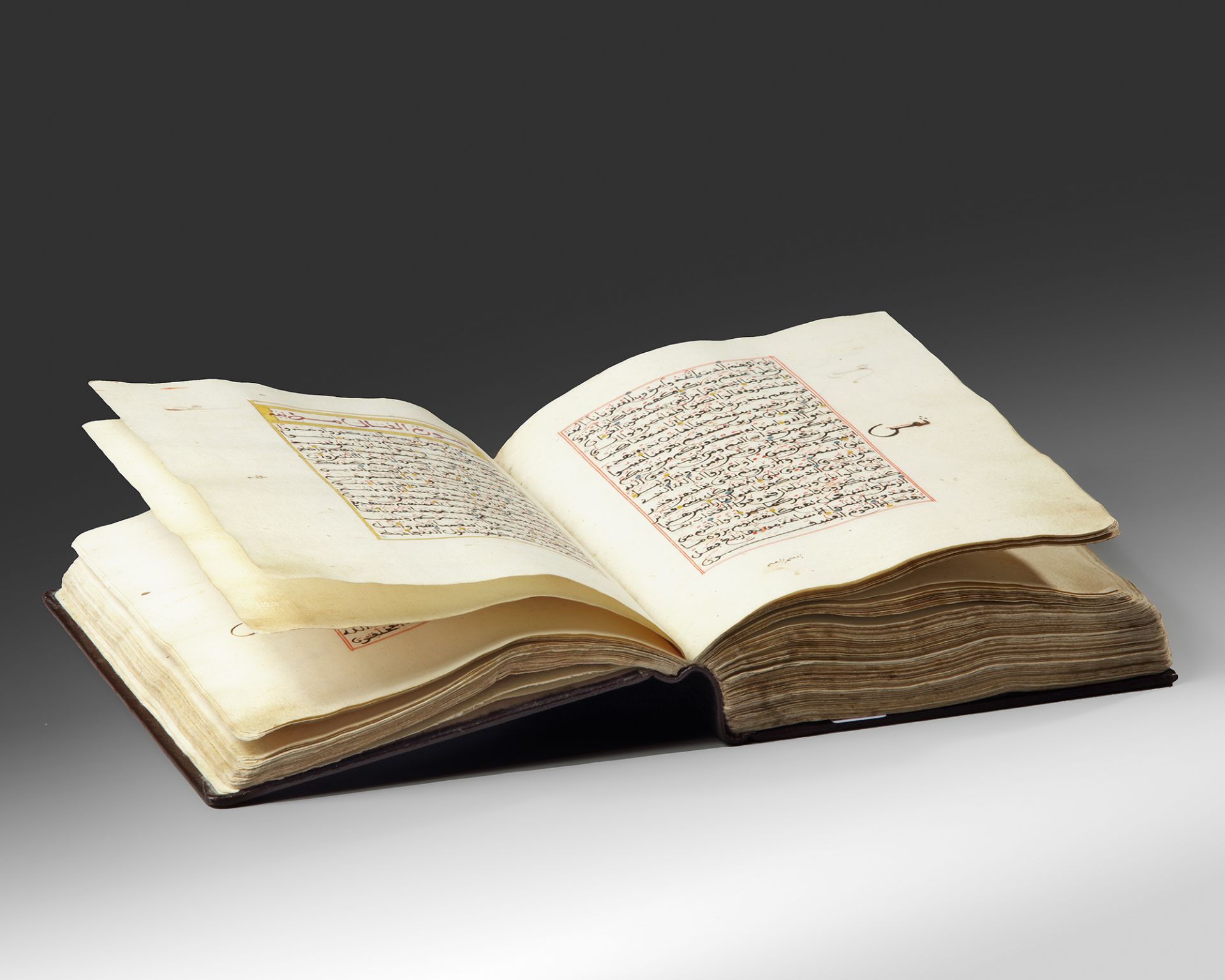 A MORROCAN LEATHER-BOUND QURAN - Image 4 of 5