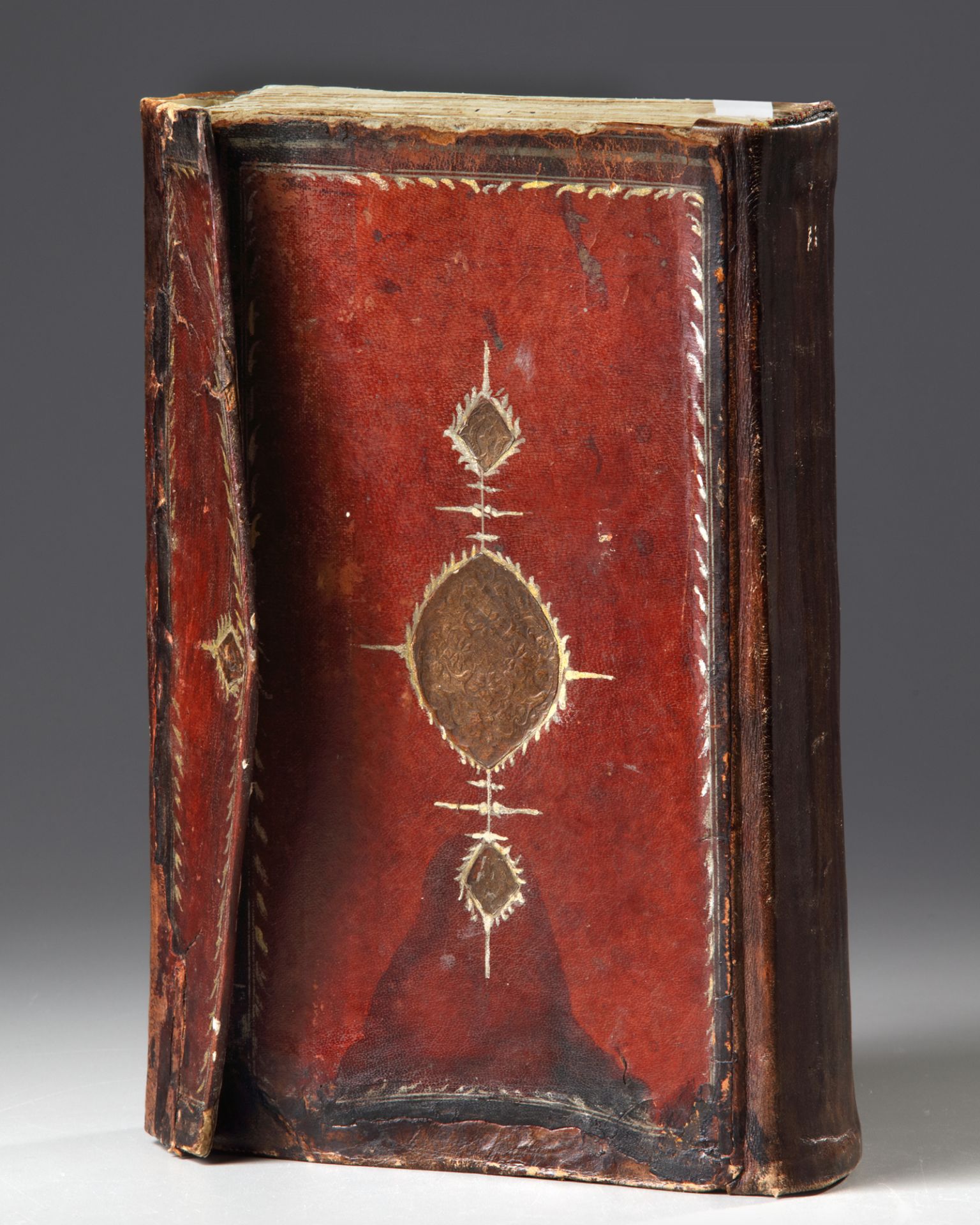 A LEATHER-BOUND QURAN FROM KASHMIR - Image 4 of 4