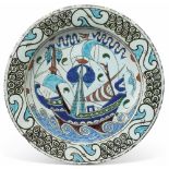 AN IZNIK POTTERY DISH, OTTOMAN, TURKEY, CIRCA 1600