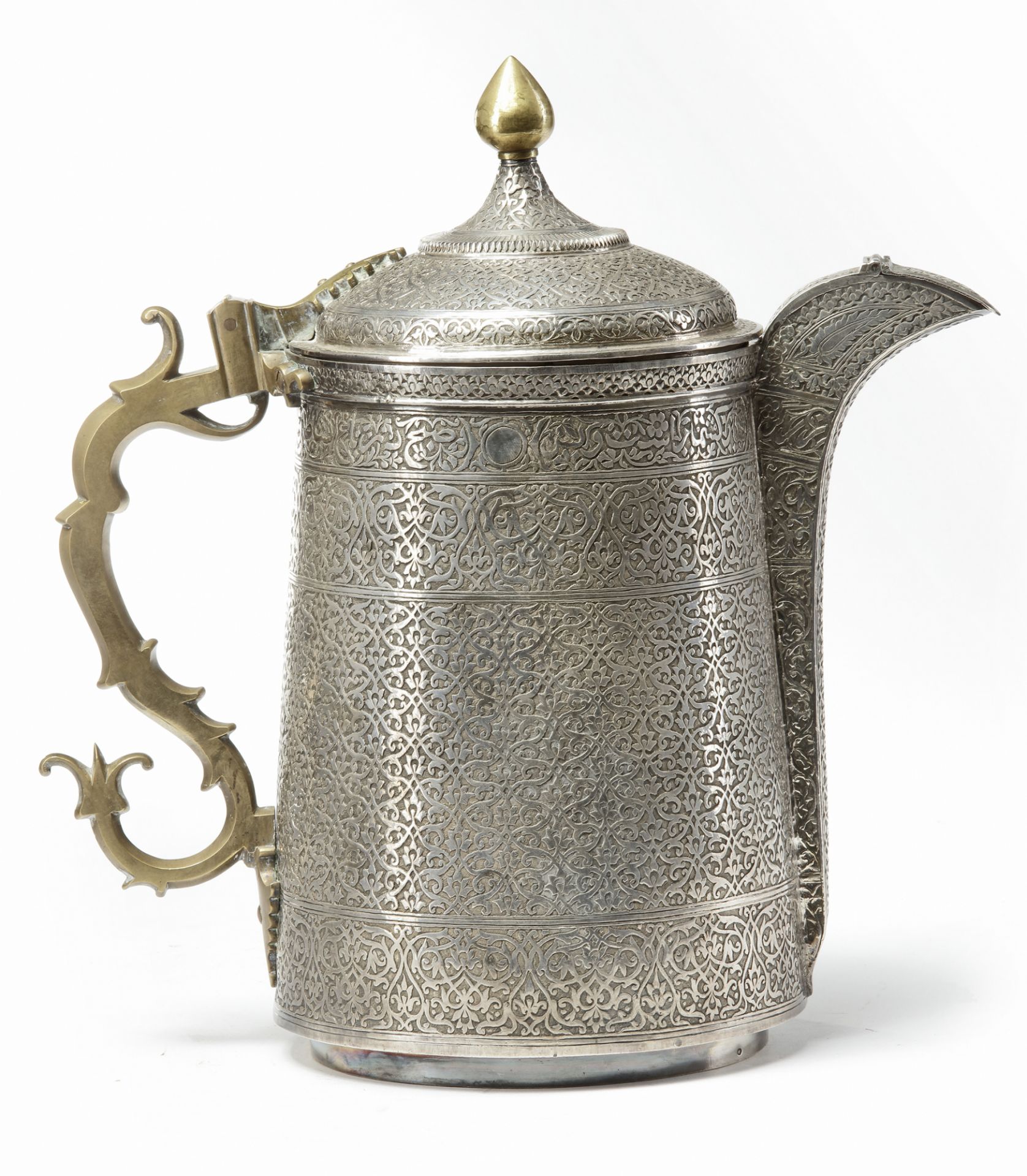 A LARGE SILVER JUG, KASHMIR, 19TH CENTURY - Bild 2 aus 6