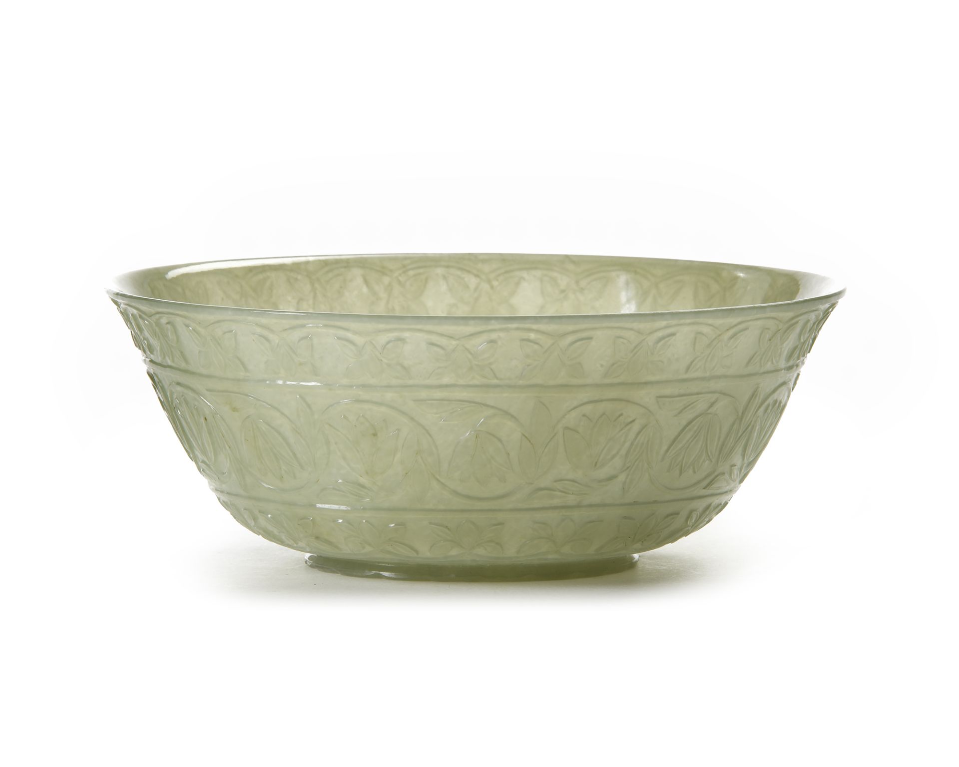 A CELADON JADE MUGHAL-STYLE BOWL, 17TH CENTURY - Image 6 of 10