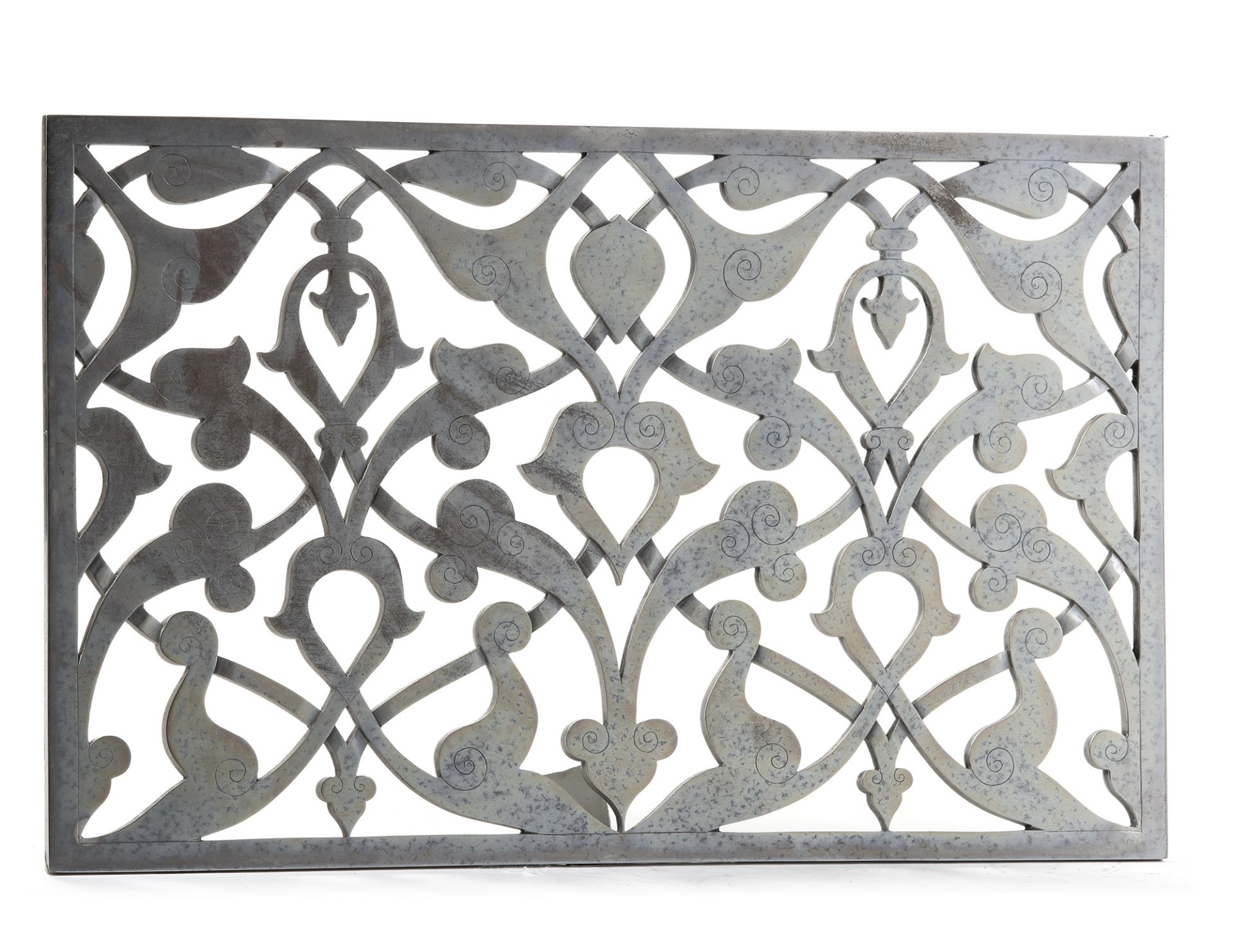 AN OPENWORK STEEL PANEL (WINDOW), MUGHAL, 18TH-19TH CENTURY - Image 10 of 10