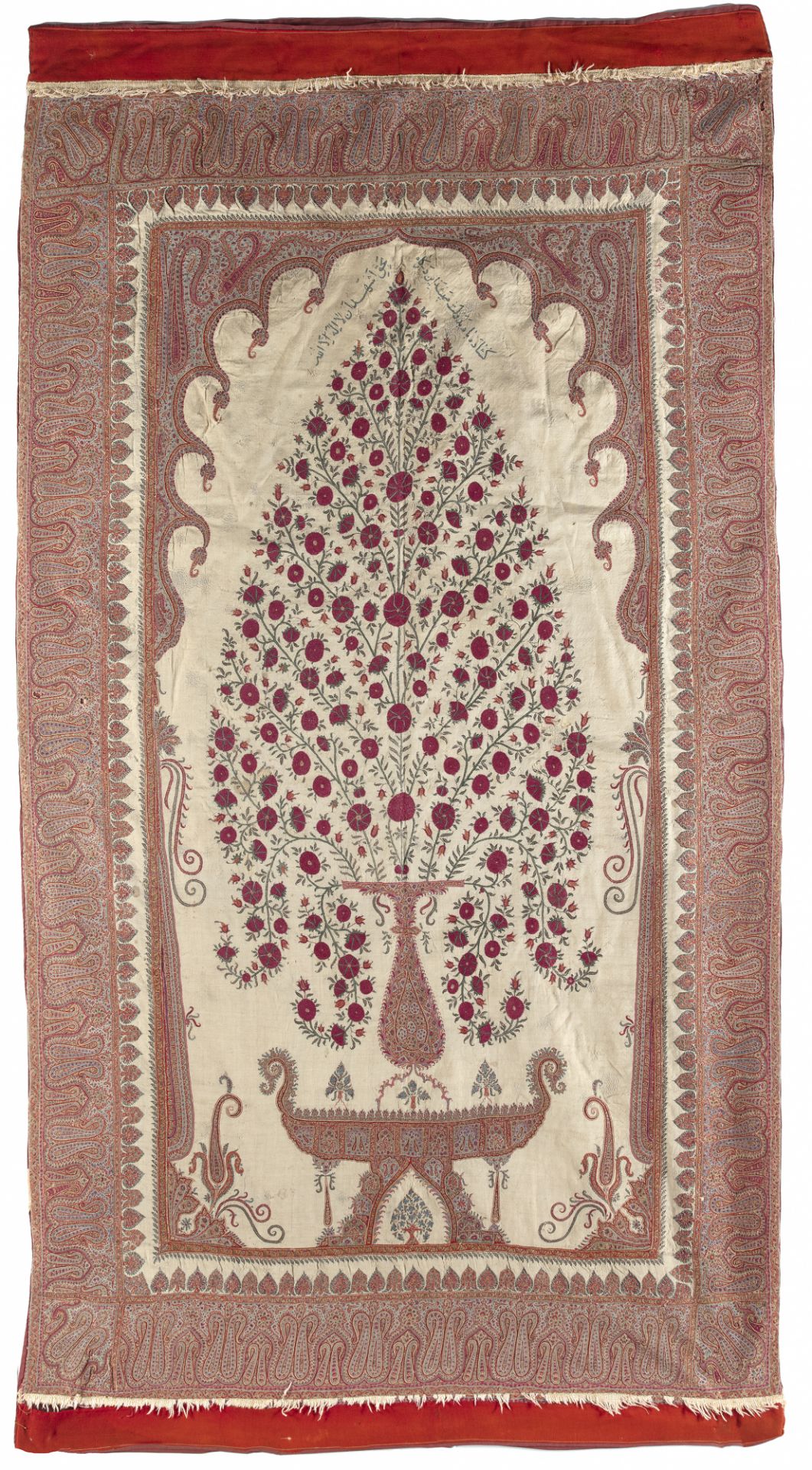 A MUGHAL SILK EMBROIDERED WOOL PRAYER PANEL, KASHMIR, CIRCA 1800 - Image 2 of 2