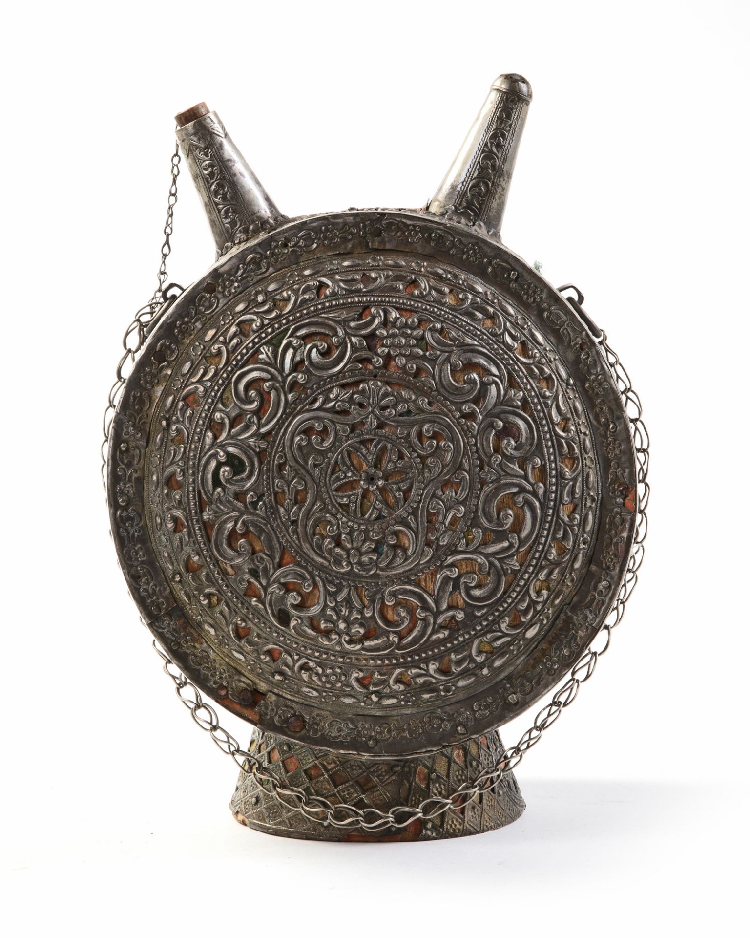 AN OTTOMAN SILVER FLASK (MATARA), 17TH-18 CENTURY - Image 2 of 10