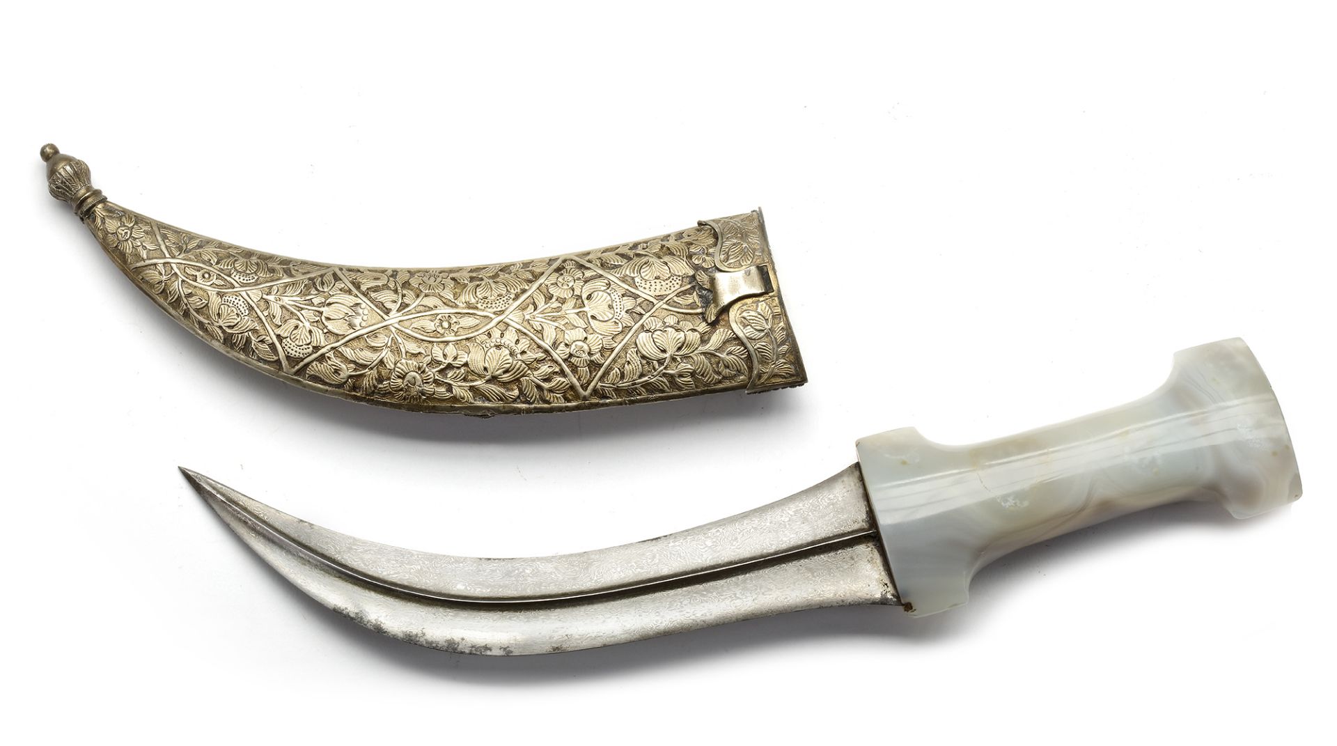 AN OTTOMAN JAMBIYA DAGGER WITH AGATE HILT AND FILIGREE SHEATH, OTTOMAN, TURKEY, 18TH CENTURY - Bild 6 aus 8