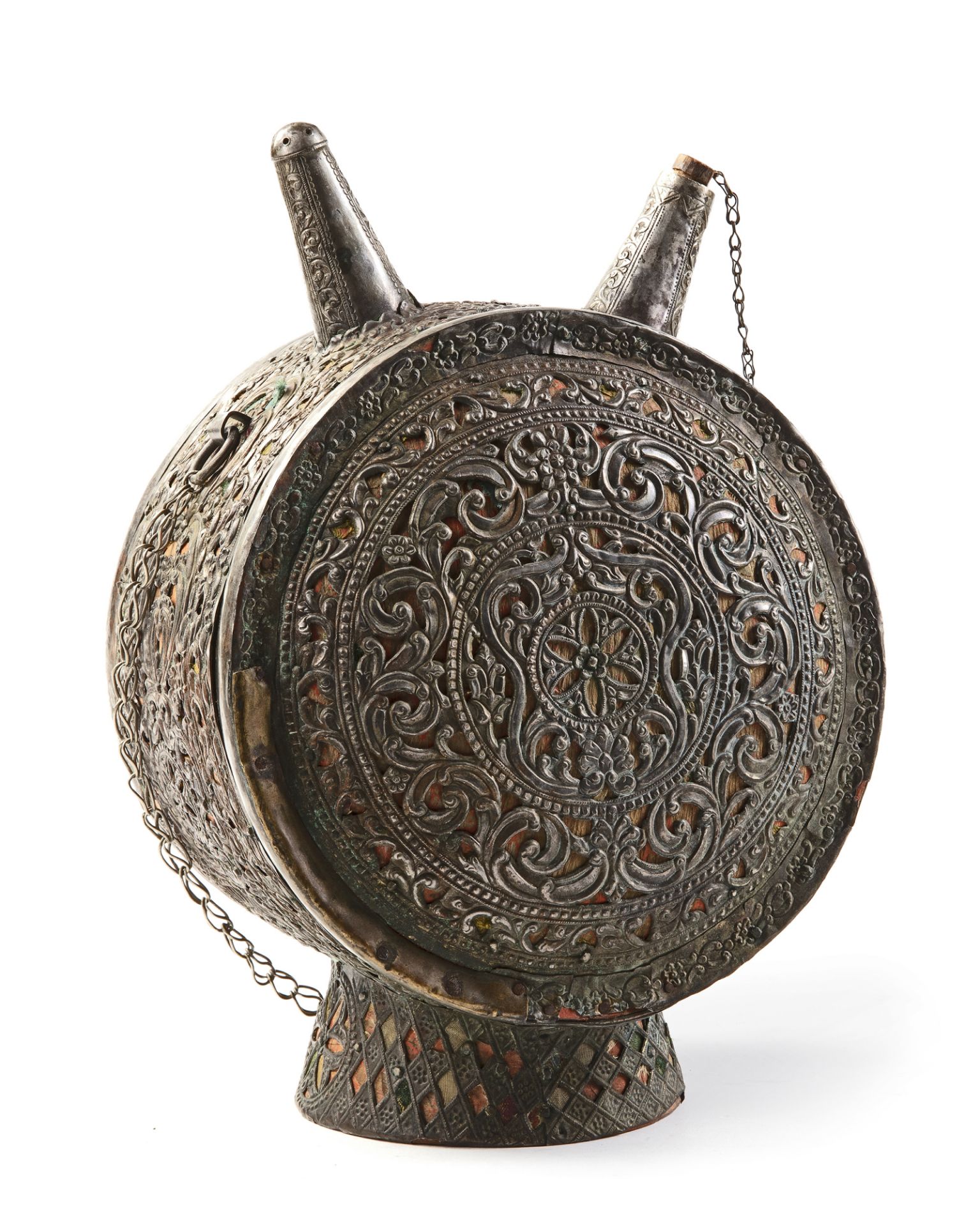 AN OTTOMAN SILVER FLASK (MATARA), 17TH-18 CENTURY - Image 4 of 10