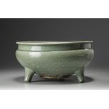 A LARGE CELADON 'LONGQUAN' TRIPOD CENSER, MING DYNASTY (1368-1644)