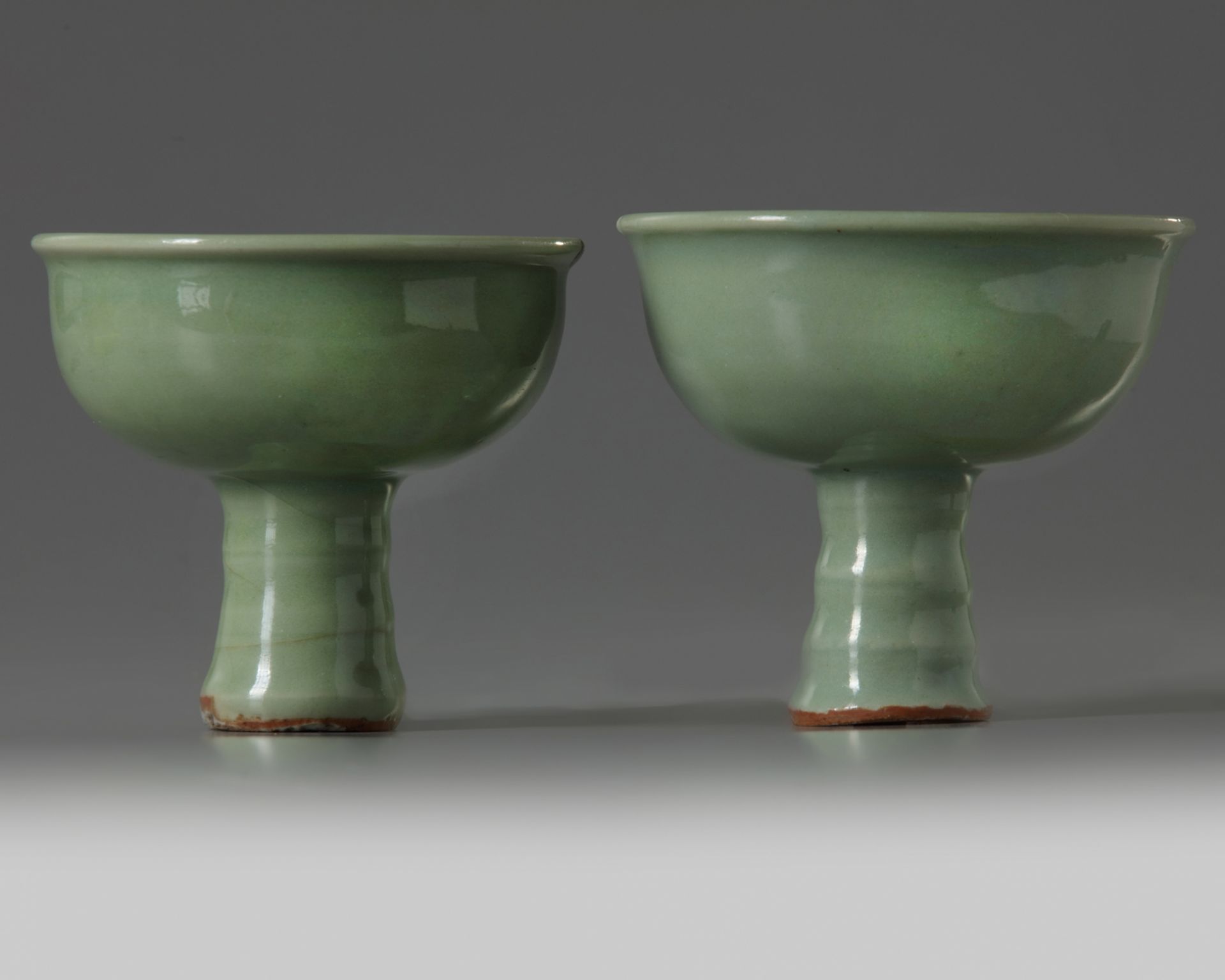 A SIMILAR PAIR OF CHINESE CELADON GLAZED STEMCUPS, LATE YUAN, EARLY MING DYNASTY, 14TH CENTURY - Image 2 of 5