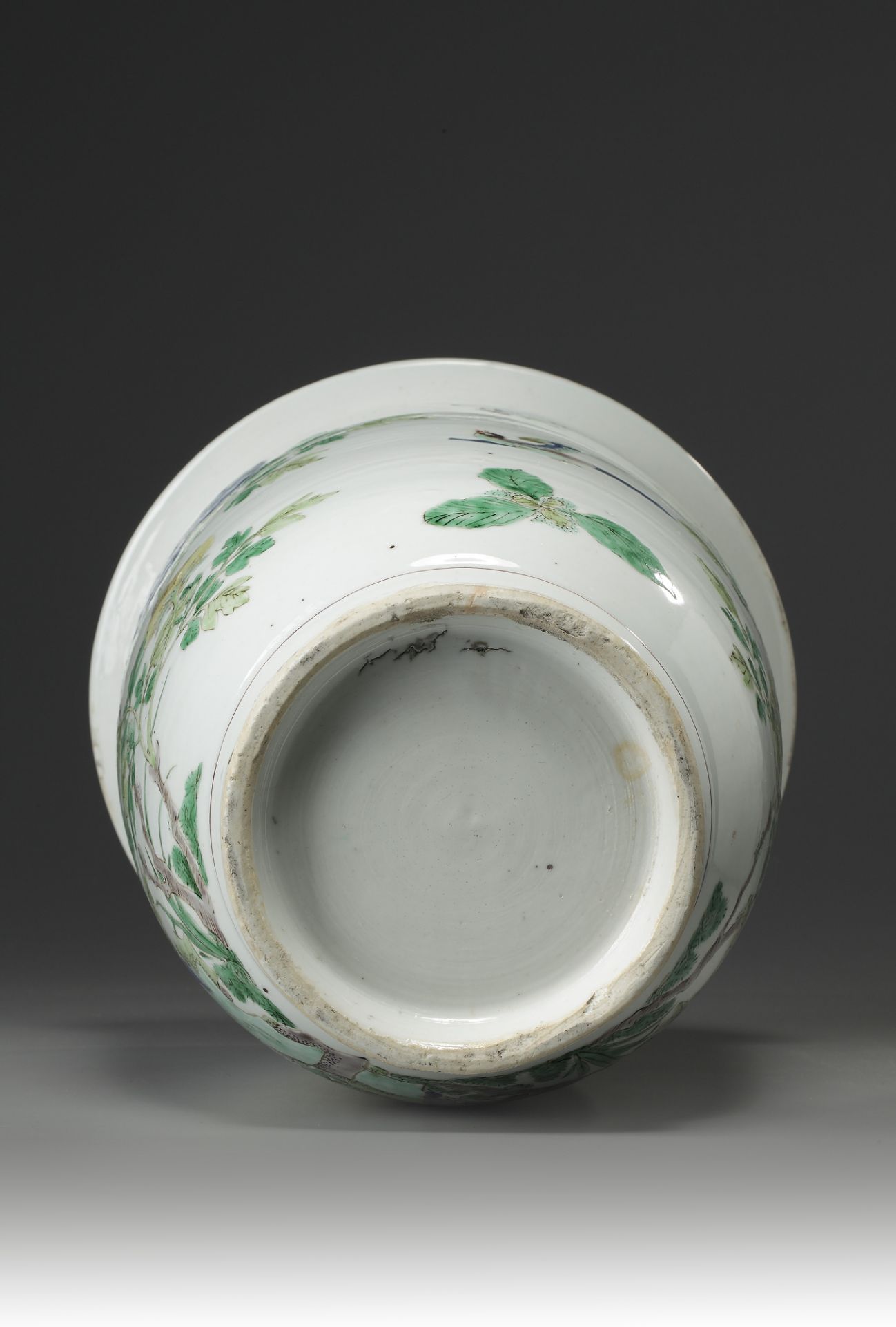 A CHINESE FAMILLE VERTE JARDINIERE, KANGXI PERIOD (1662-1722) - Bild 6 aus 6