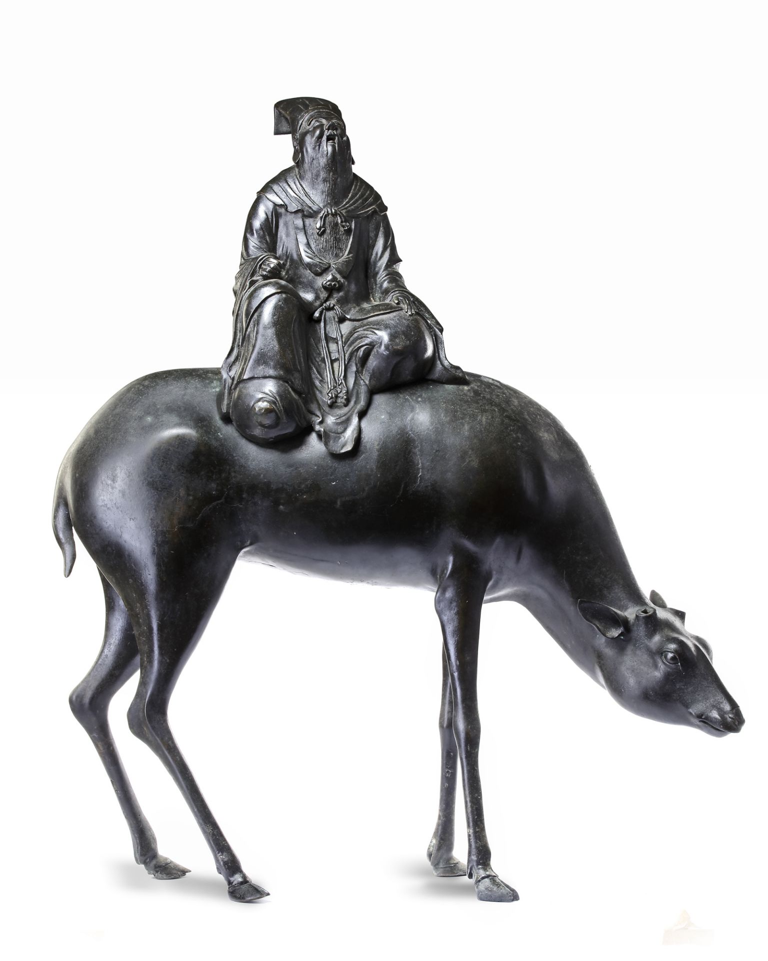 A LARGE CHINESE BRONZE CENSER MODELLED AS A DIGNITARY RIDING A DEER, MING DYNASTY (1368-1644) - Image 2 of 6