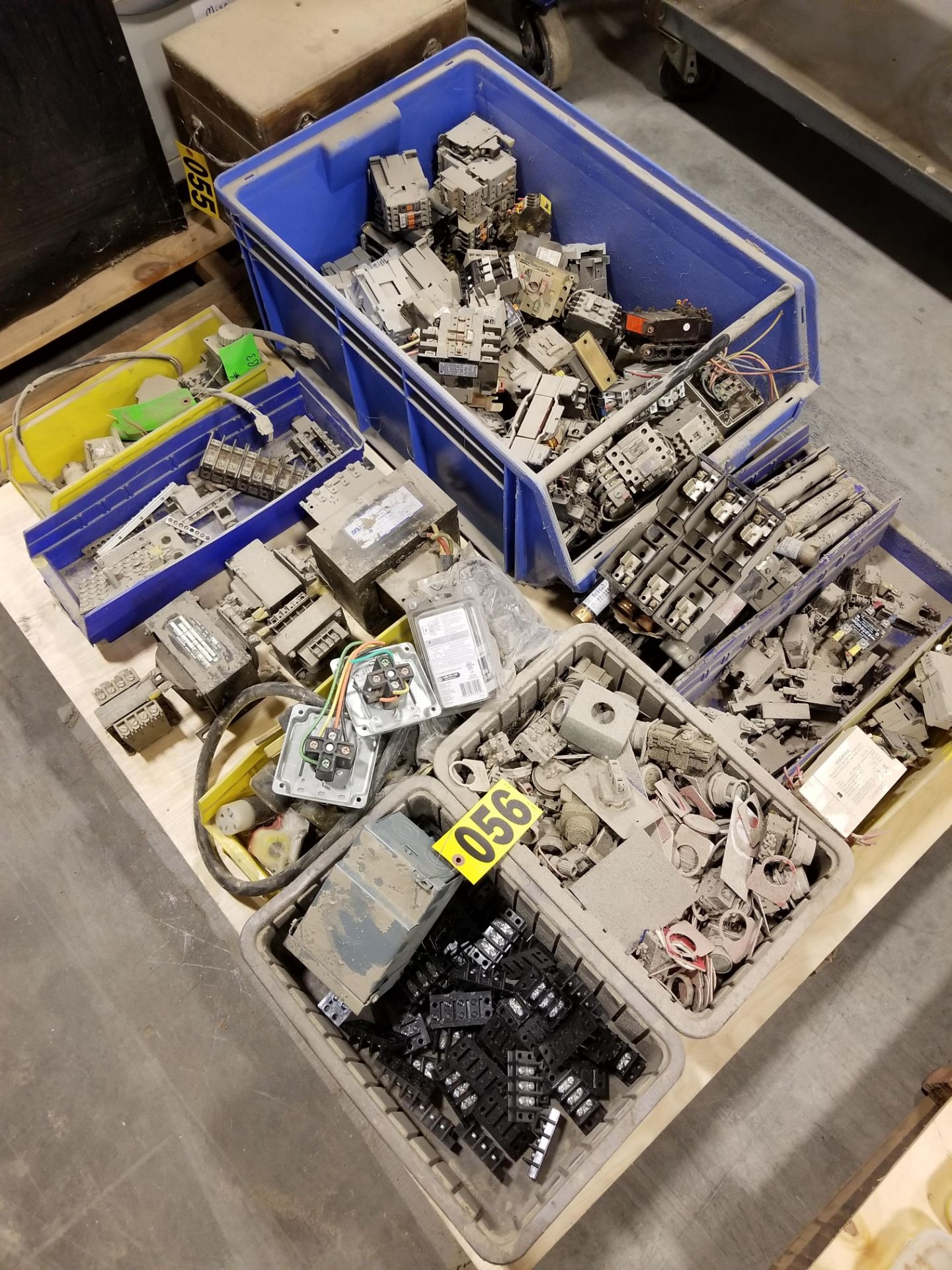 Skid lot - misc electrical components