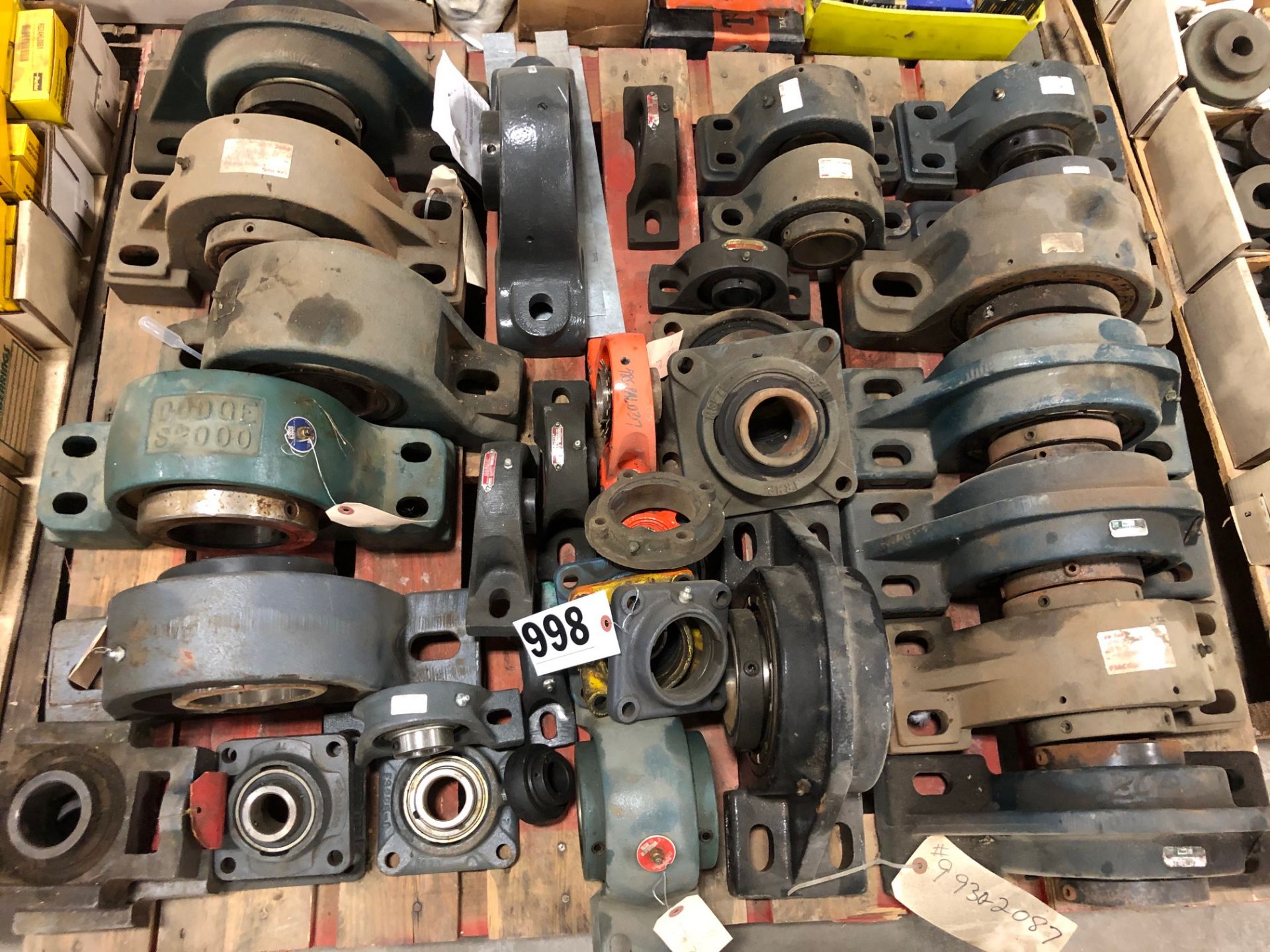 Pallet lot of Link-Belt, Sealmaster & Dodge Bearings ( not in boxes)