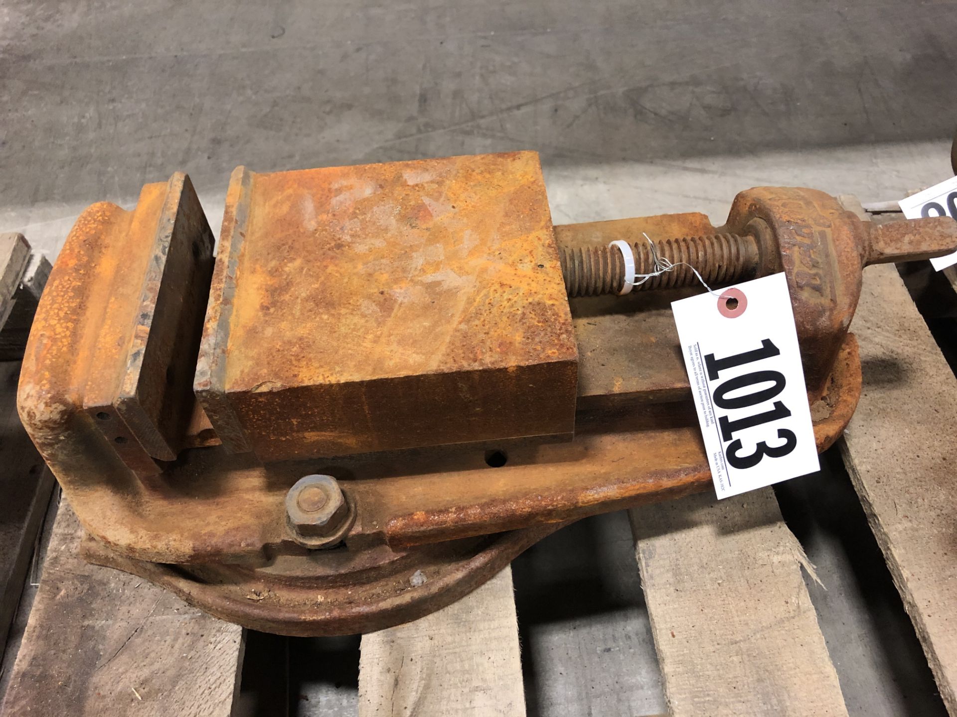 5” marching vise 360 deg