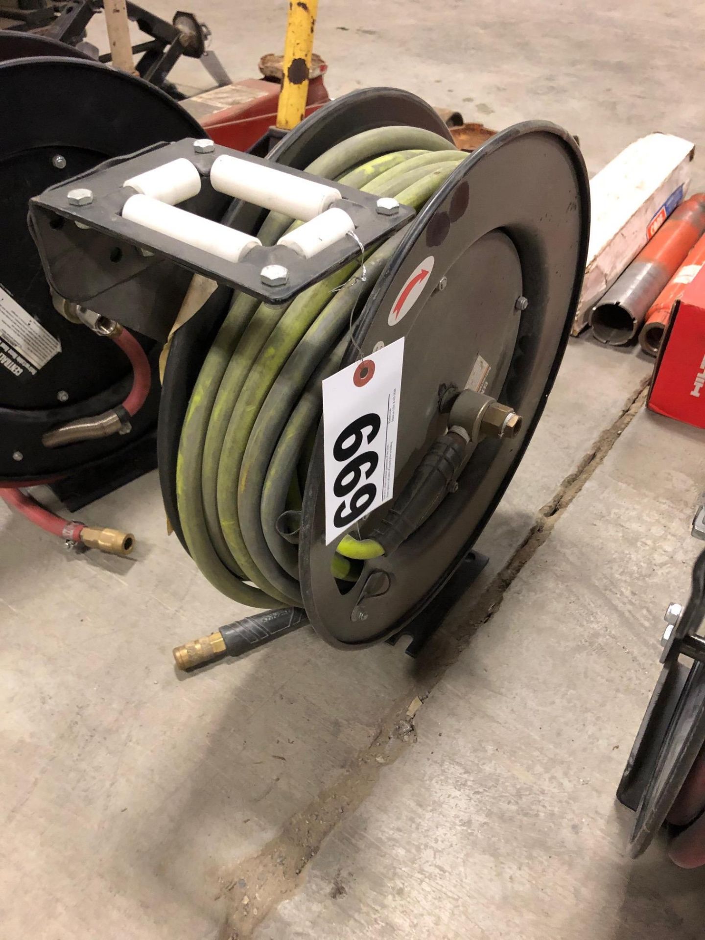 Central Pneumatic 3/8” x 50’ hose reel