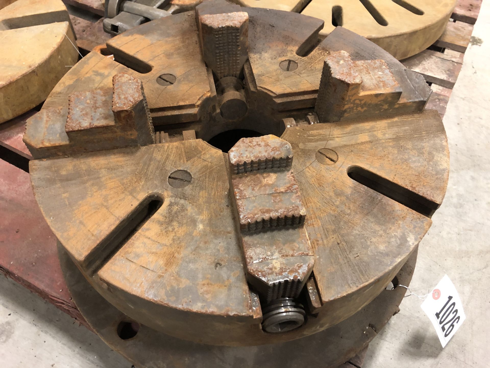 18” 4 jaw lathe chuck - Image 2 of 2