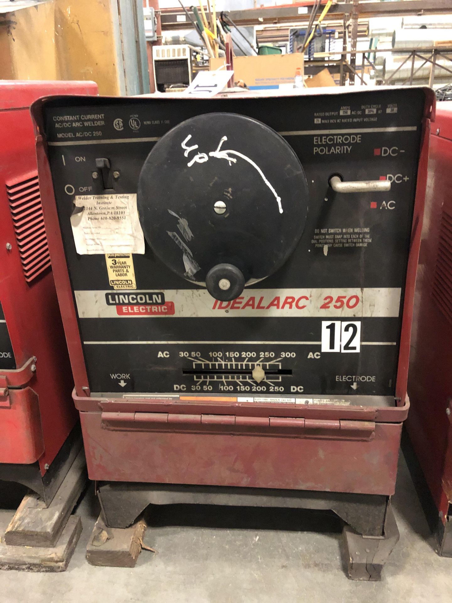 Lincoln Idealarc 250 250 amp welder, single Phase - Image 2 of 2