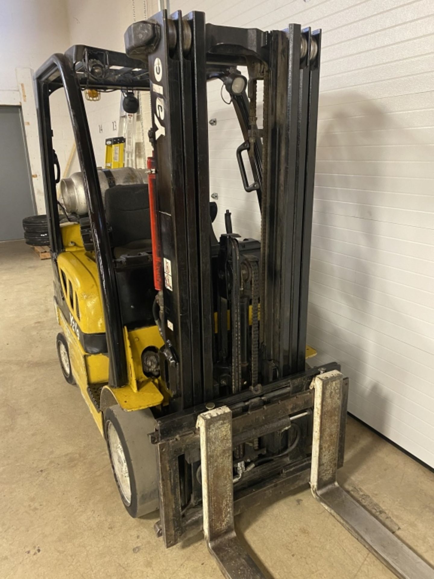 Yale 5000lb LP Forklift - Image 6 of 10