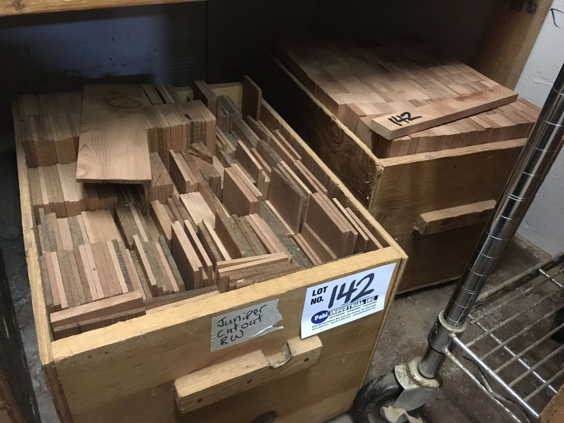 1 Box .200" Thick and 1/2" Thick Redwood cutouts