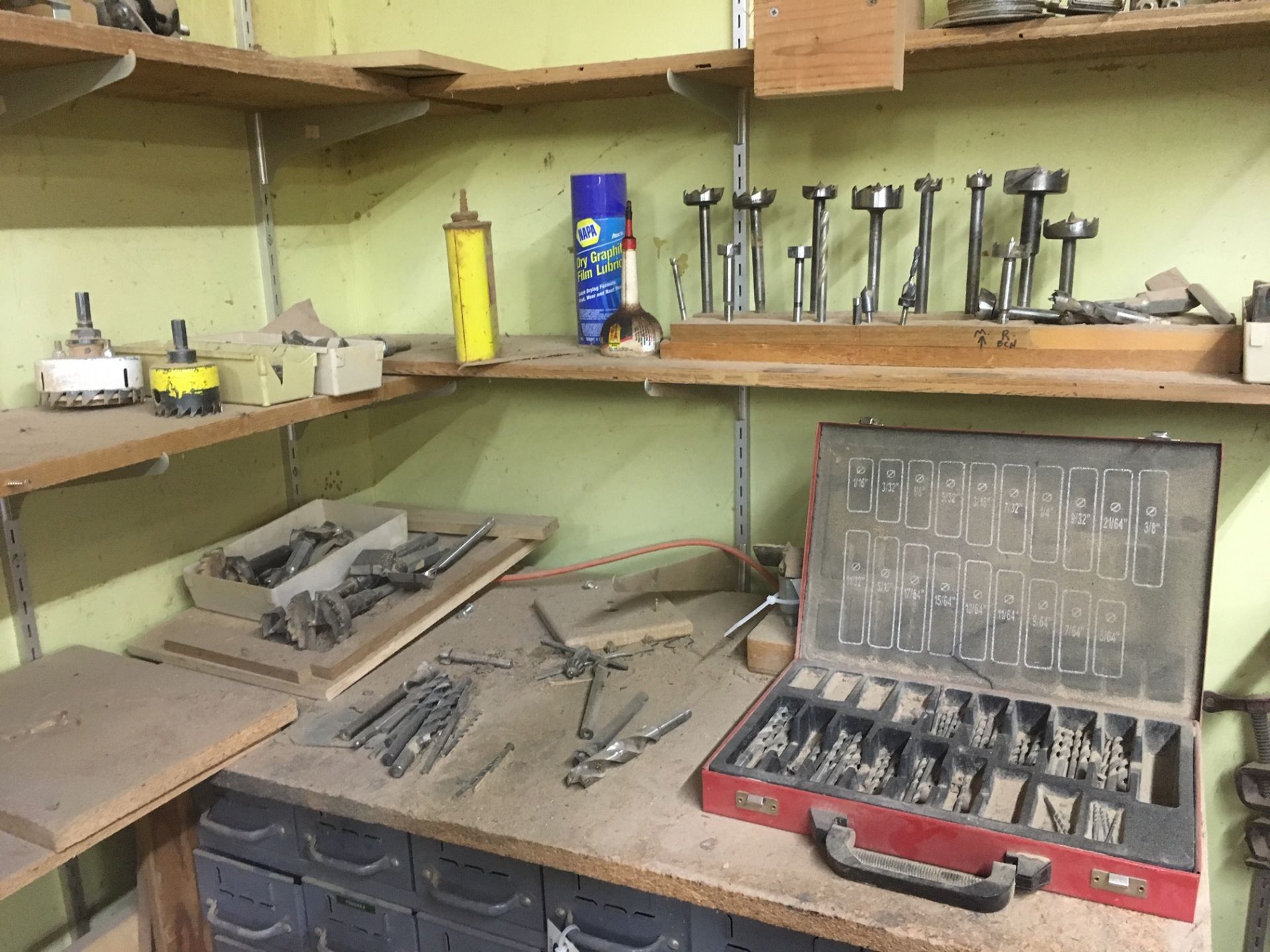 Assorted Drill Bits, Forstner bits etc. on table