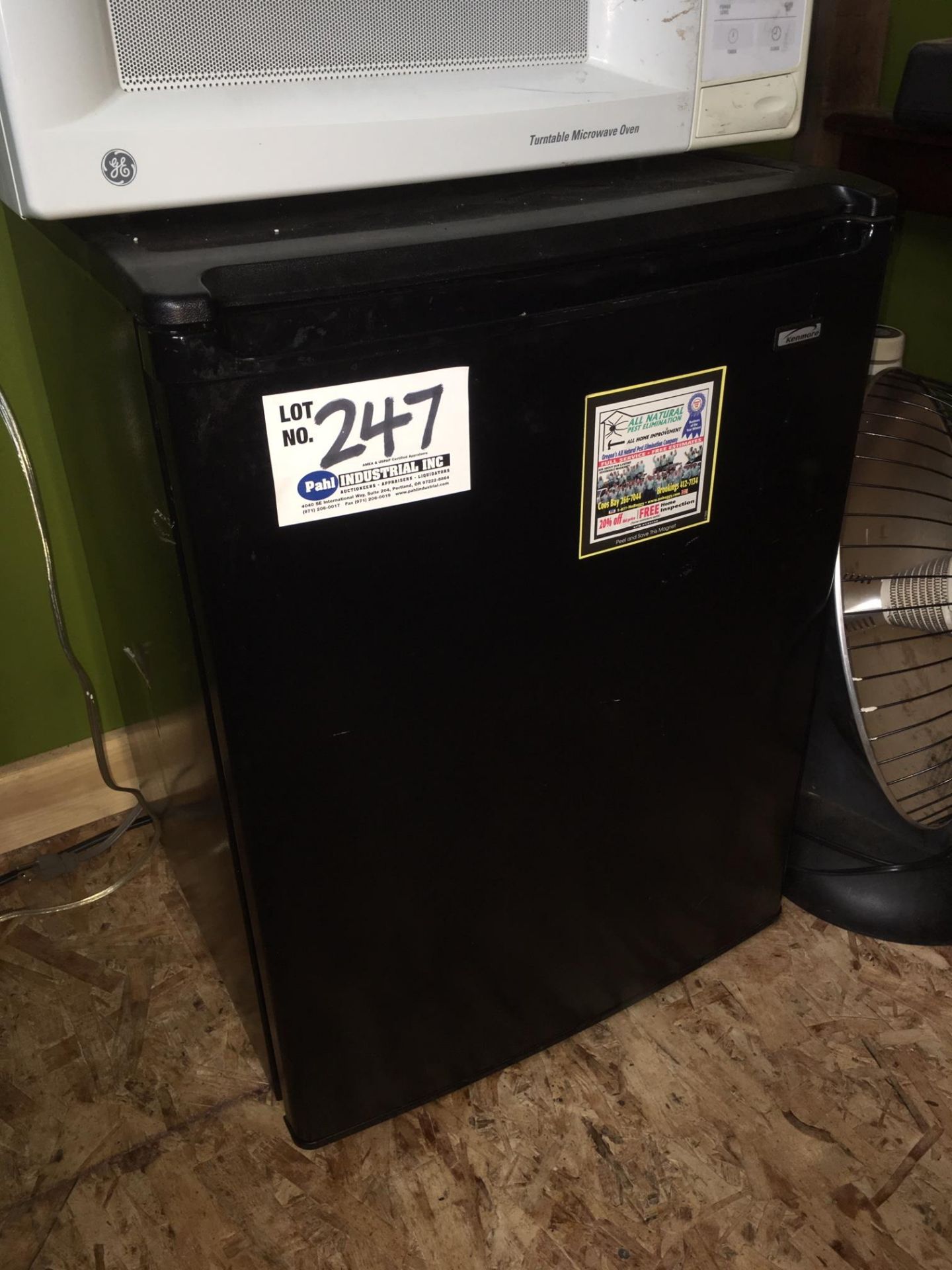 Kenmore Mini Fridge