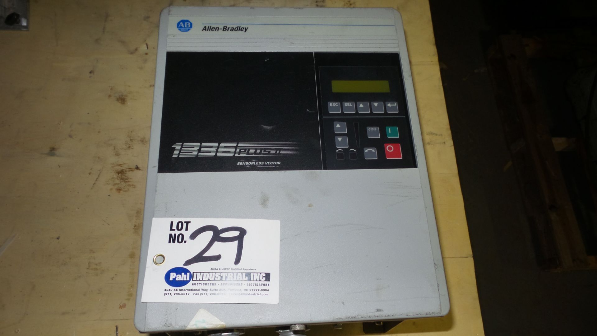 Allen Bradley Variable Frequency Drive (VFD) 460V Model 1336 Plus II Input