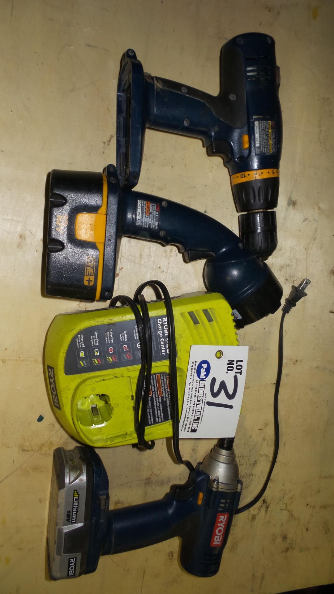 Ryobi 1/2" Cordless 18V Impact, Drill, and Shop Light w/2 batteries and charger