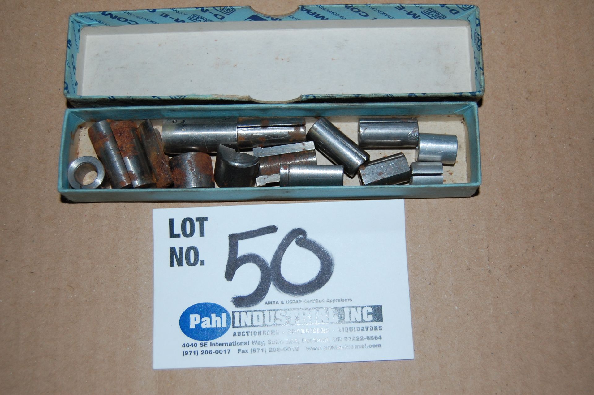 DME Split Bushing Set with Box