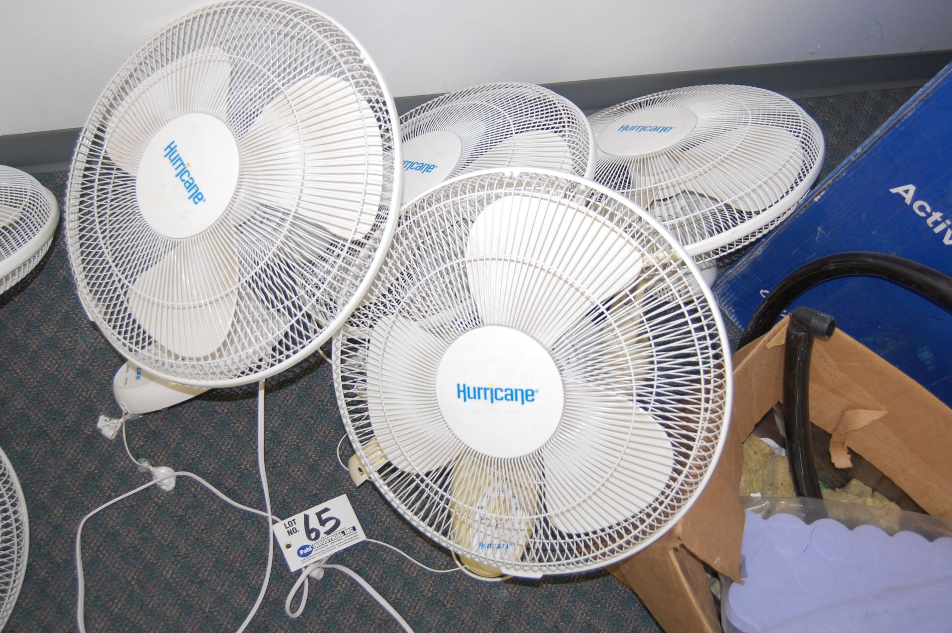 Qty 4 Hurricane 16" Oscillating Wall Fans