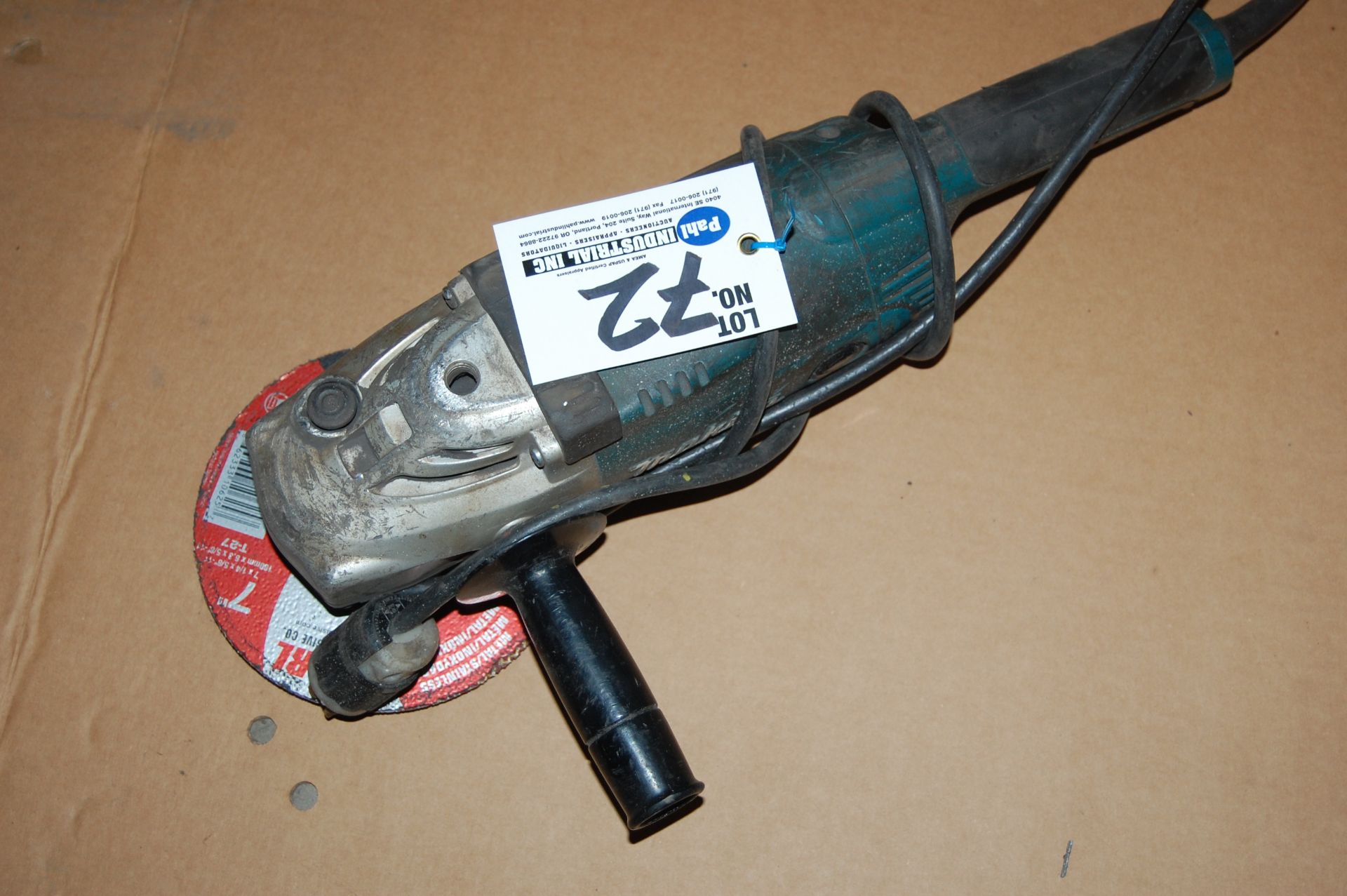 Makita 7" Angle Grinder