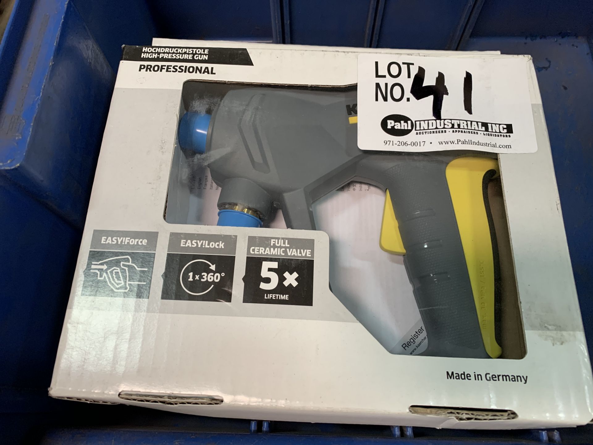 New in Box Karcher Easy Force Pressure Wash Gun