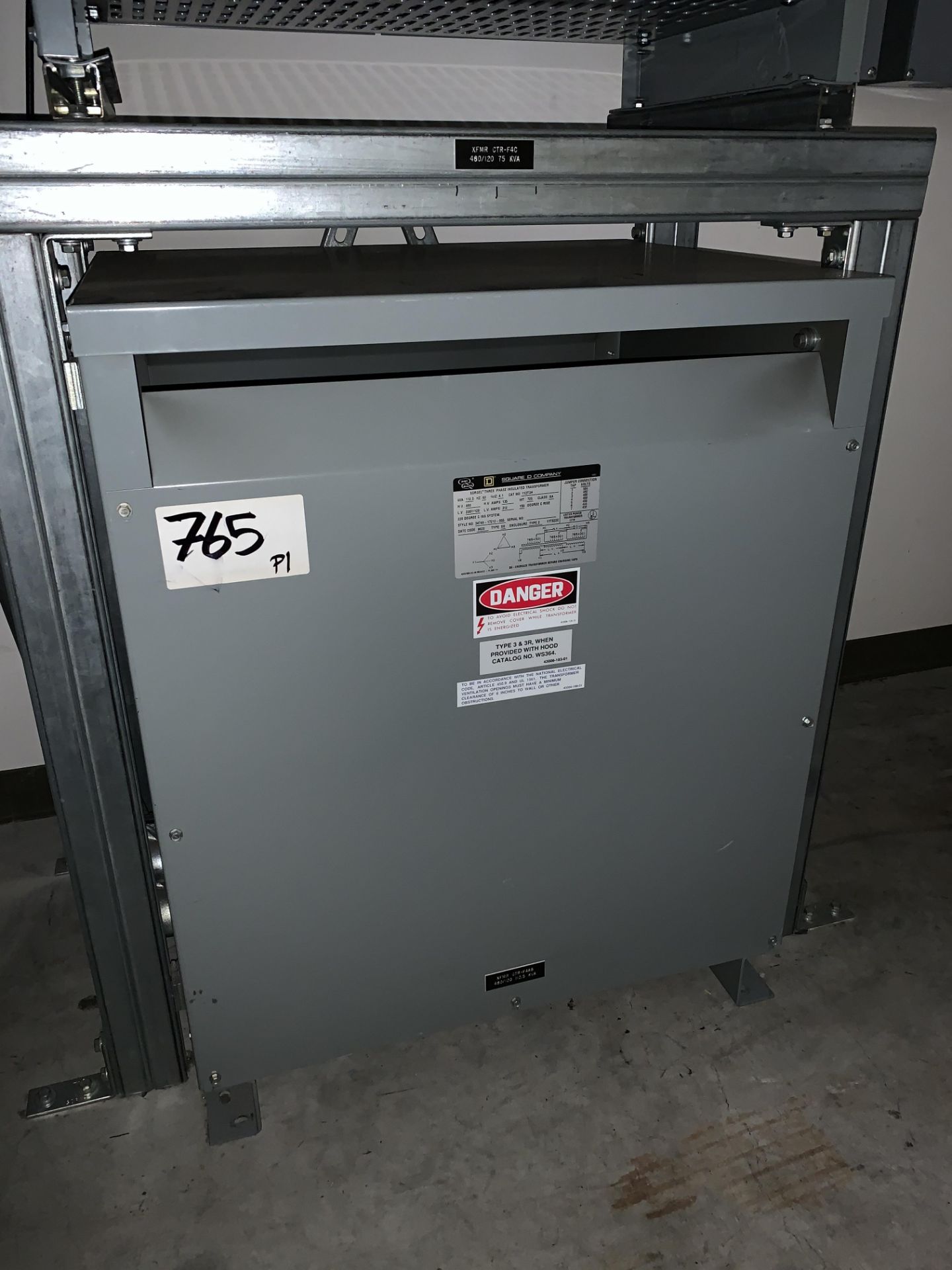 Square D 112.5 kva 725 lb. Transformer