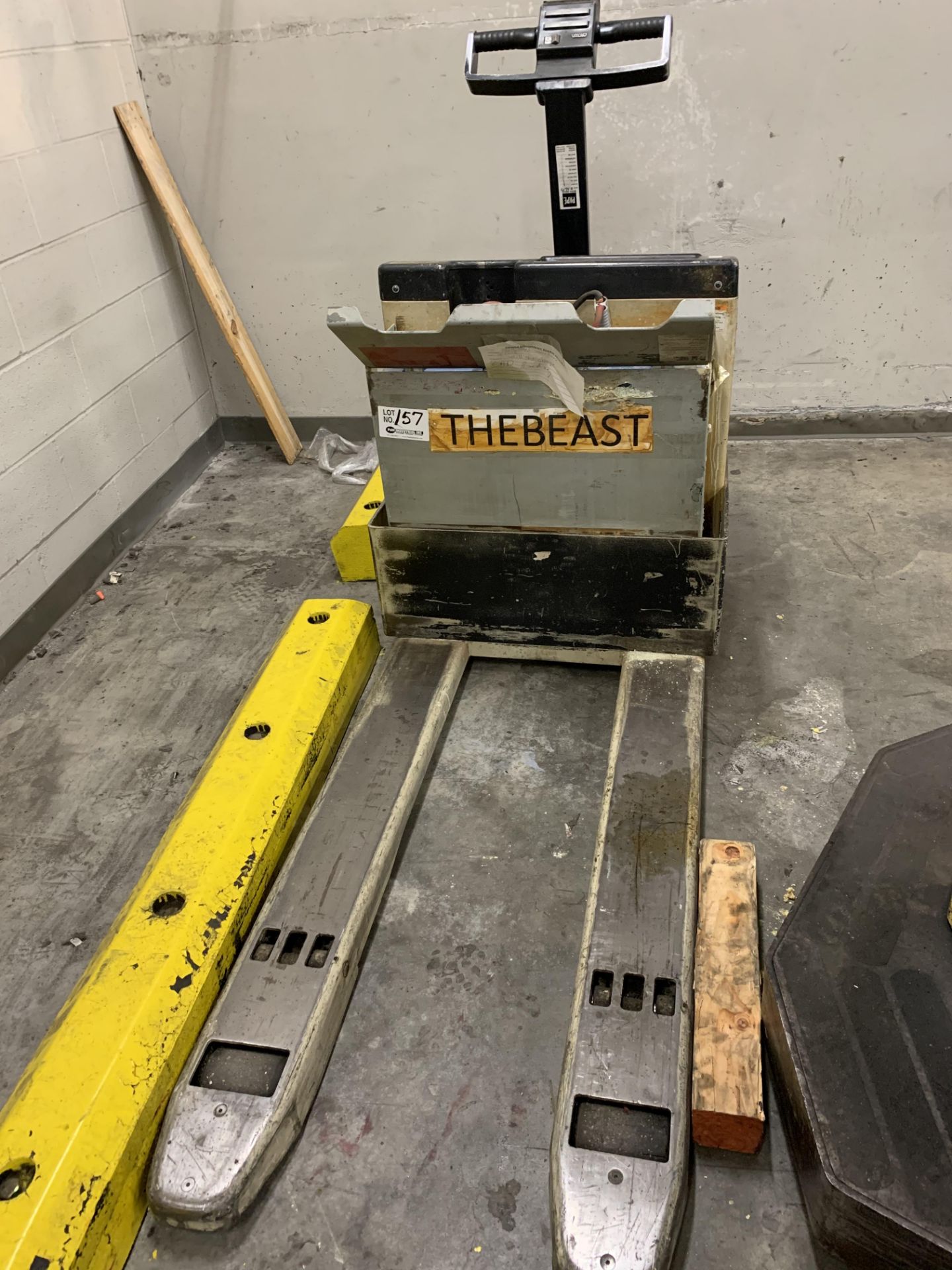 Crown model 40GPW-4-14 4000 lb. Electric Pallet Jack