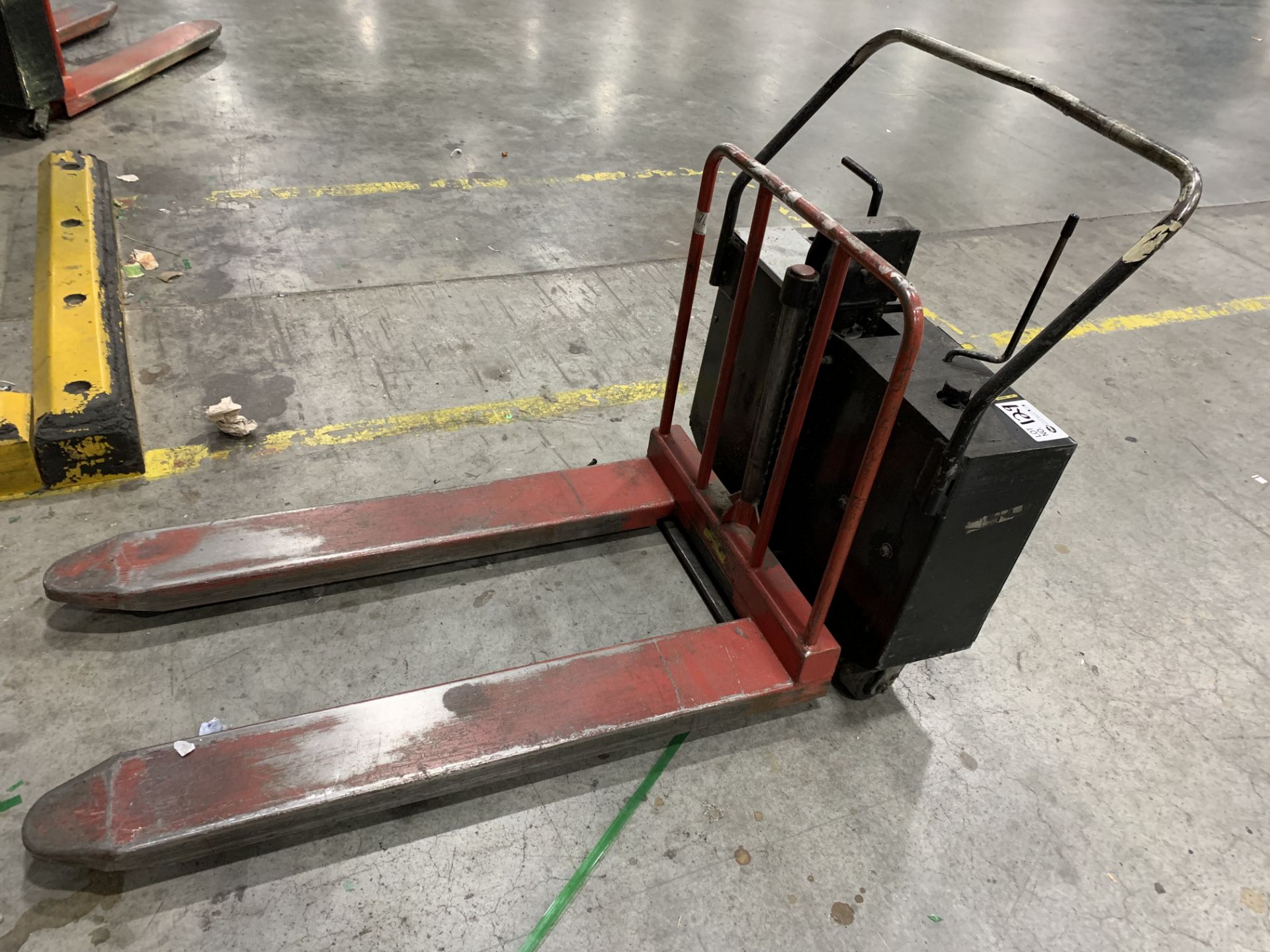 Mobile Pallet Truck Inc model BP525 2500 lb. Electric Pallet Jack